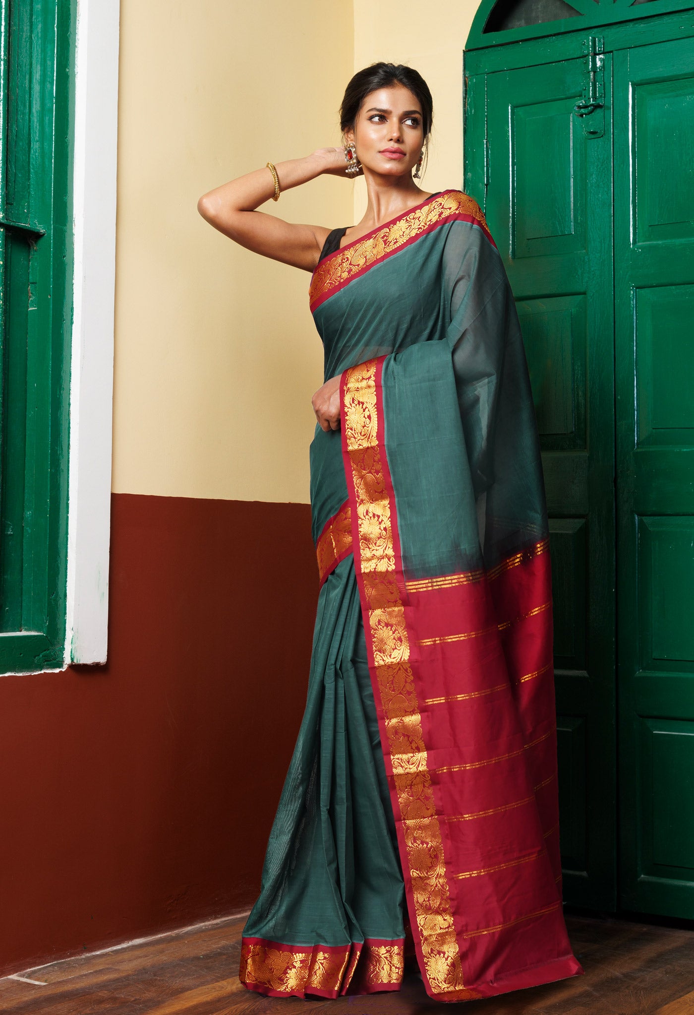 Green Pure Handloom Gadwal Cotton Saree