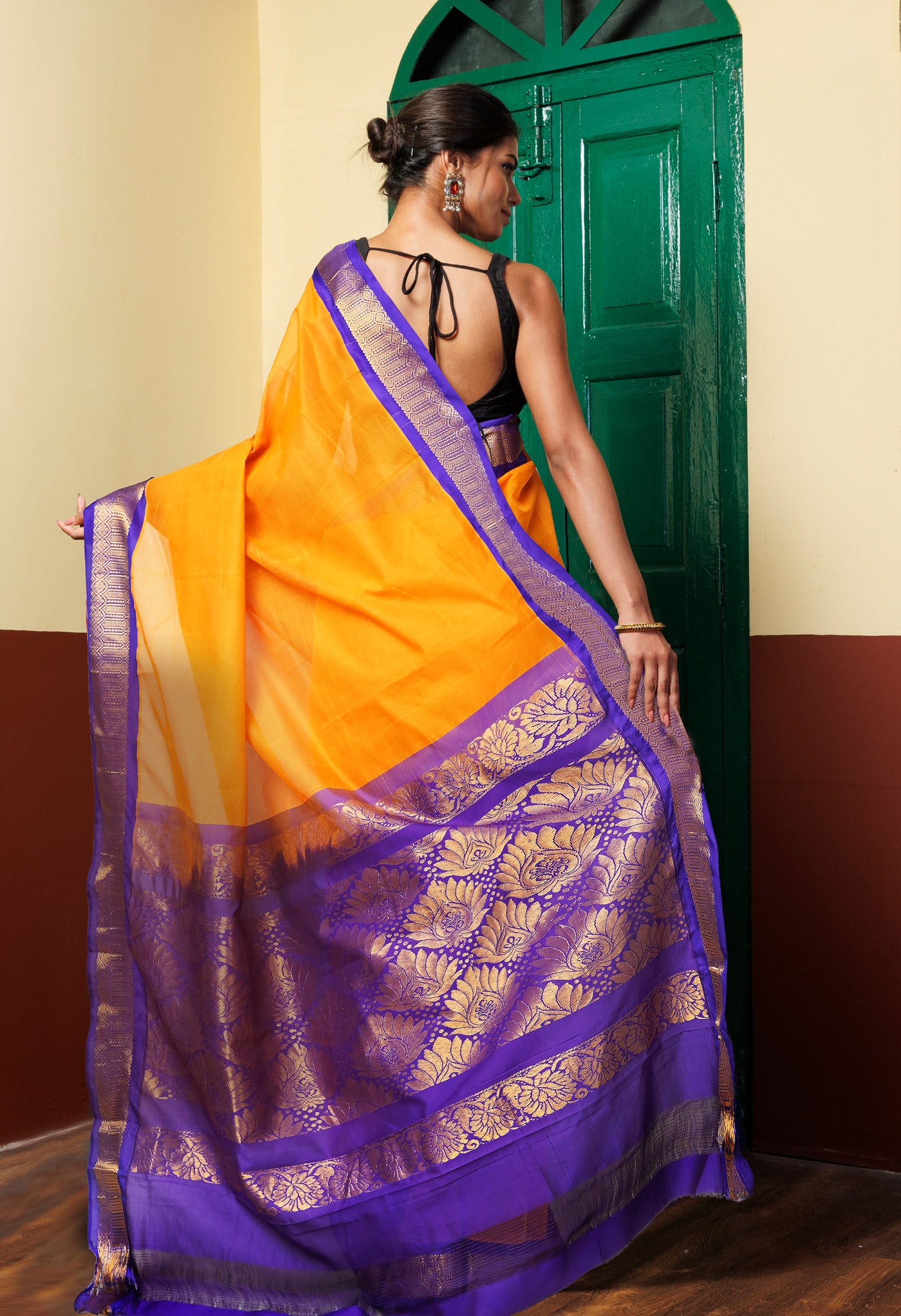 Orange Pure Handloom Gadwal Cotton Saree