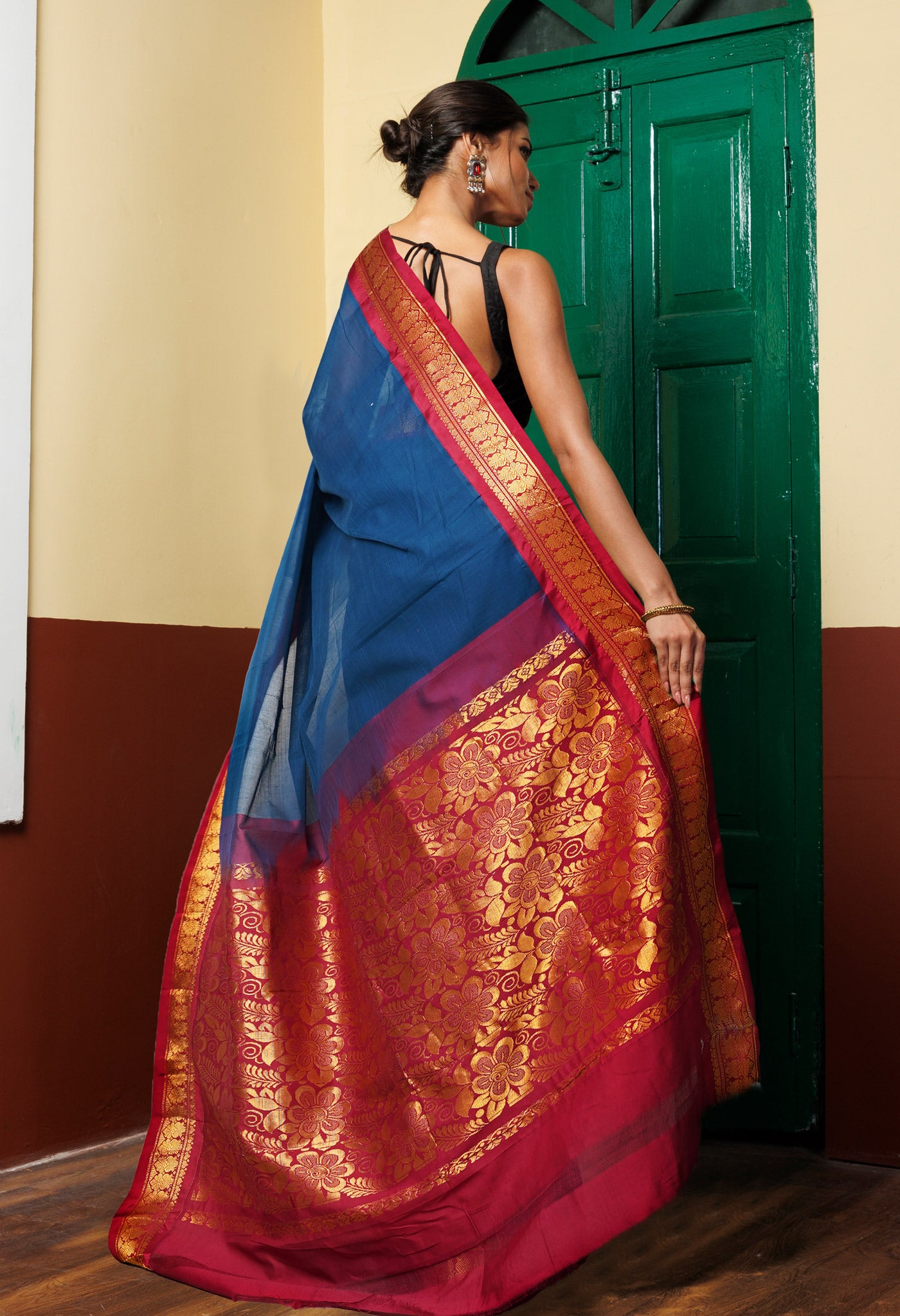 Green Pure Handloom Gadwal Cotton Saree