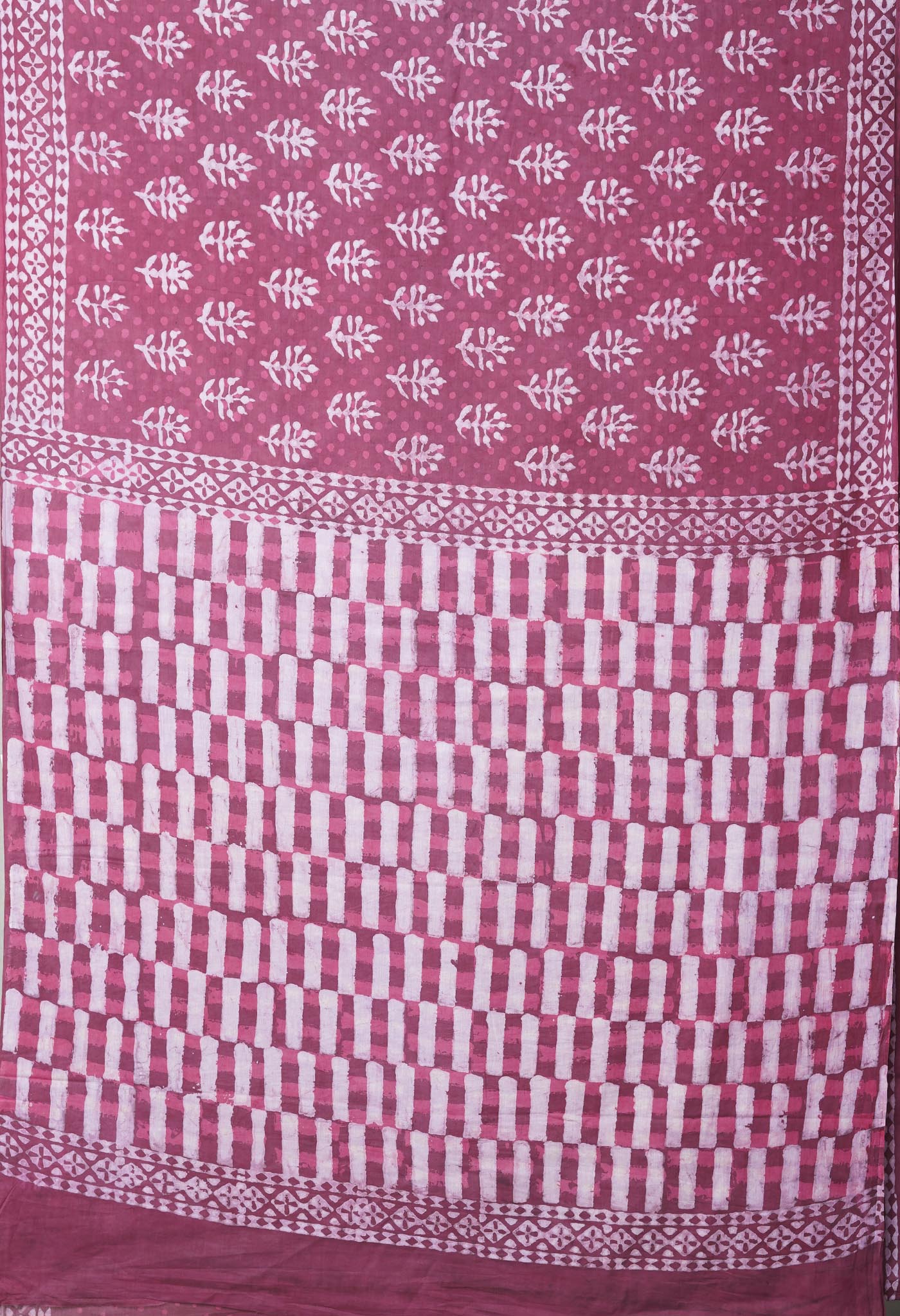 Pink Pure Dabu Printed Mulmul Cotton Saree-UNM78971