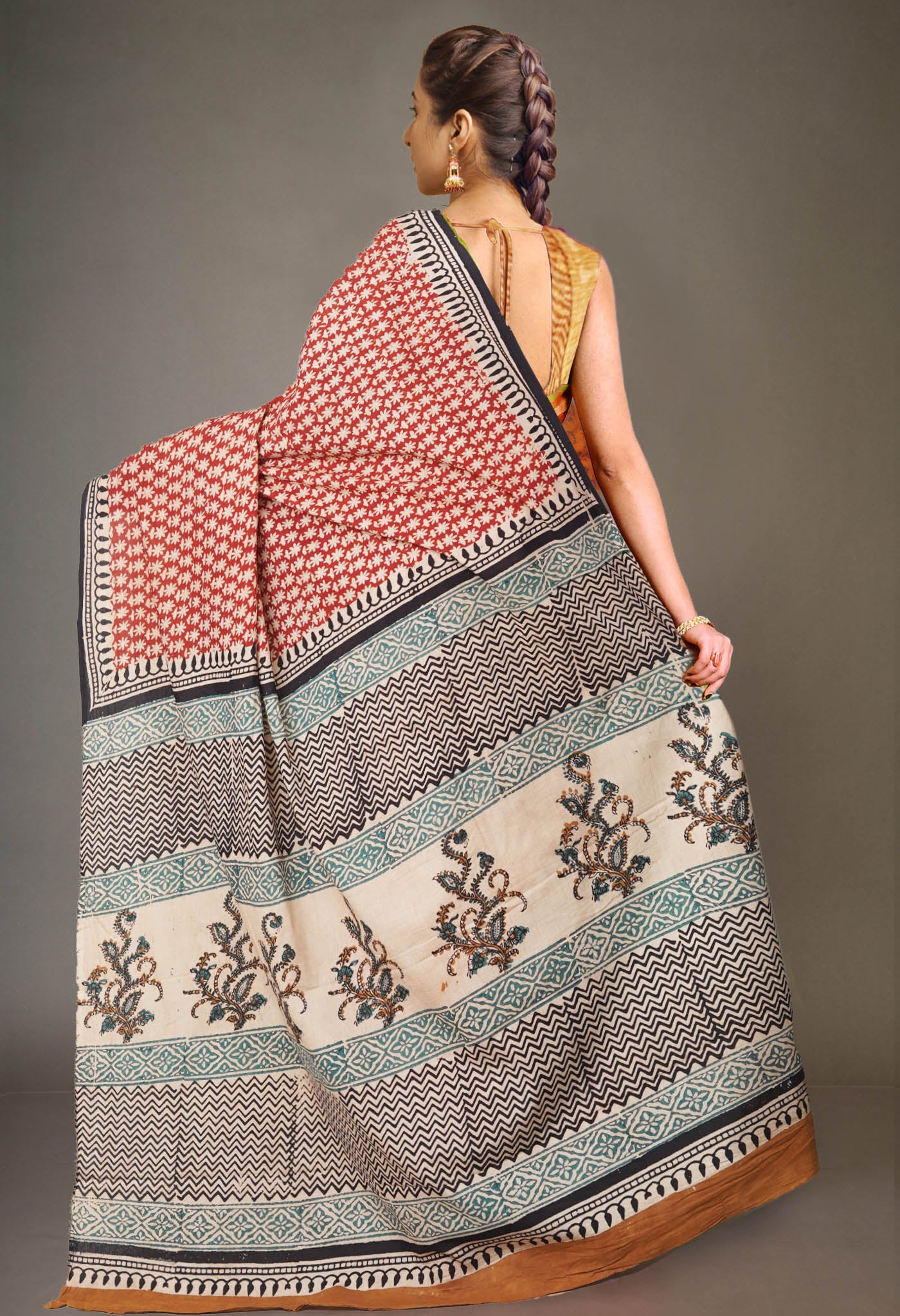 Red Pure Bagru Printed Soft Cotton Saree-UNM79003