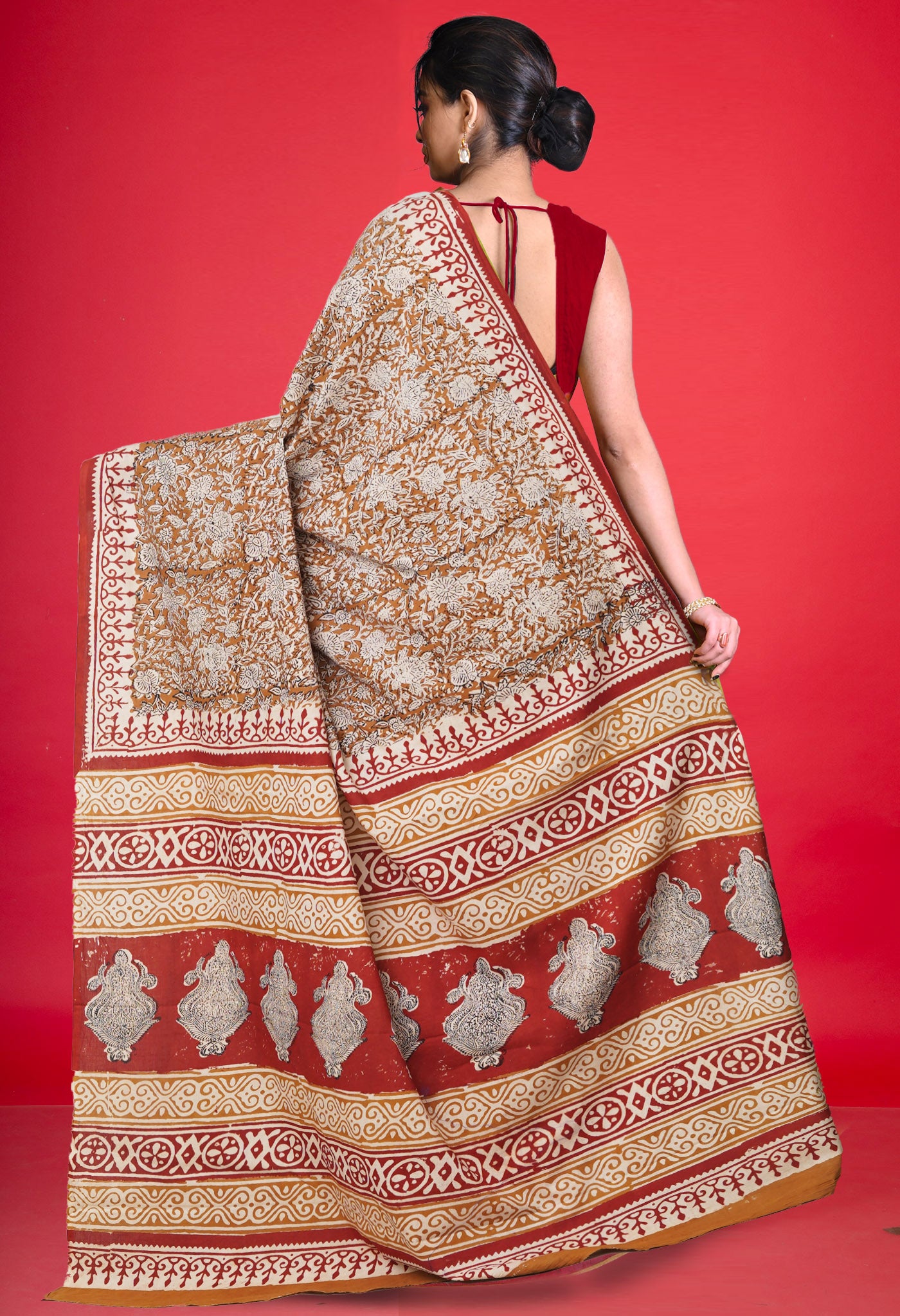 Brown Pure Bagru Printed Soft Cotton Saree-UNM79006