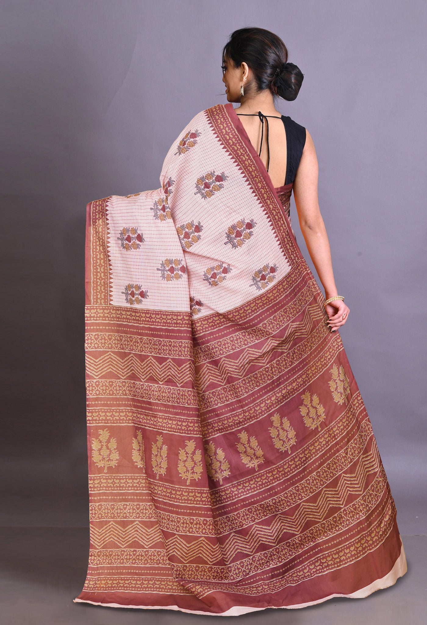 Pink Pure Hand Block Printed Soft Cotton Saree-UNM79343