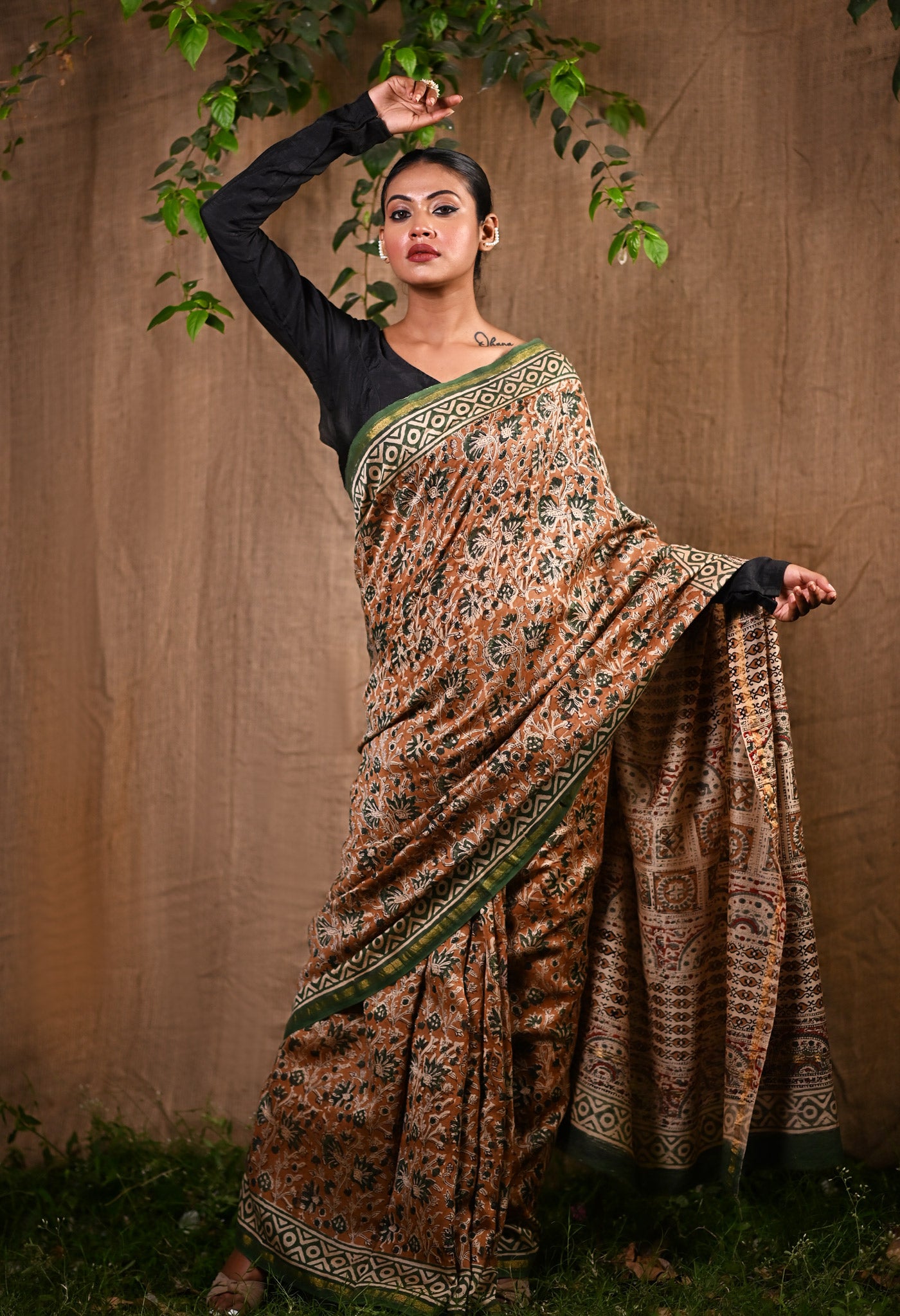 Brown Pure Bagru Kalamkari Printed Chanderi Sico Saree-UNM79918