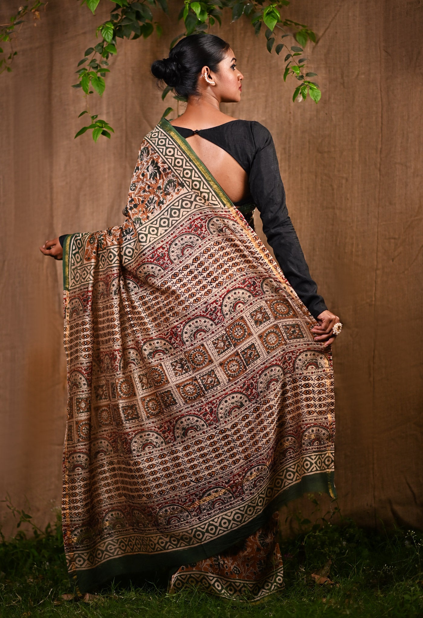 Brown Pure Bagru Kalamkari Printed Chanderi Sico Saree-UNM79918