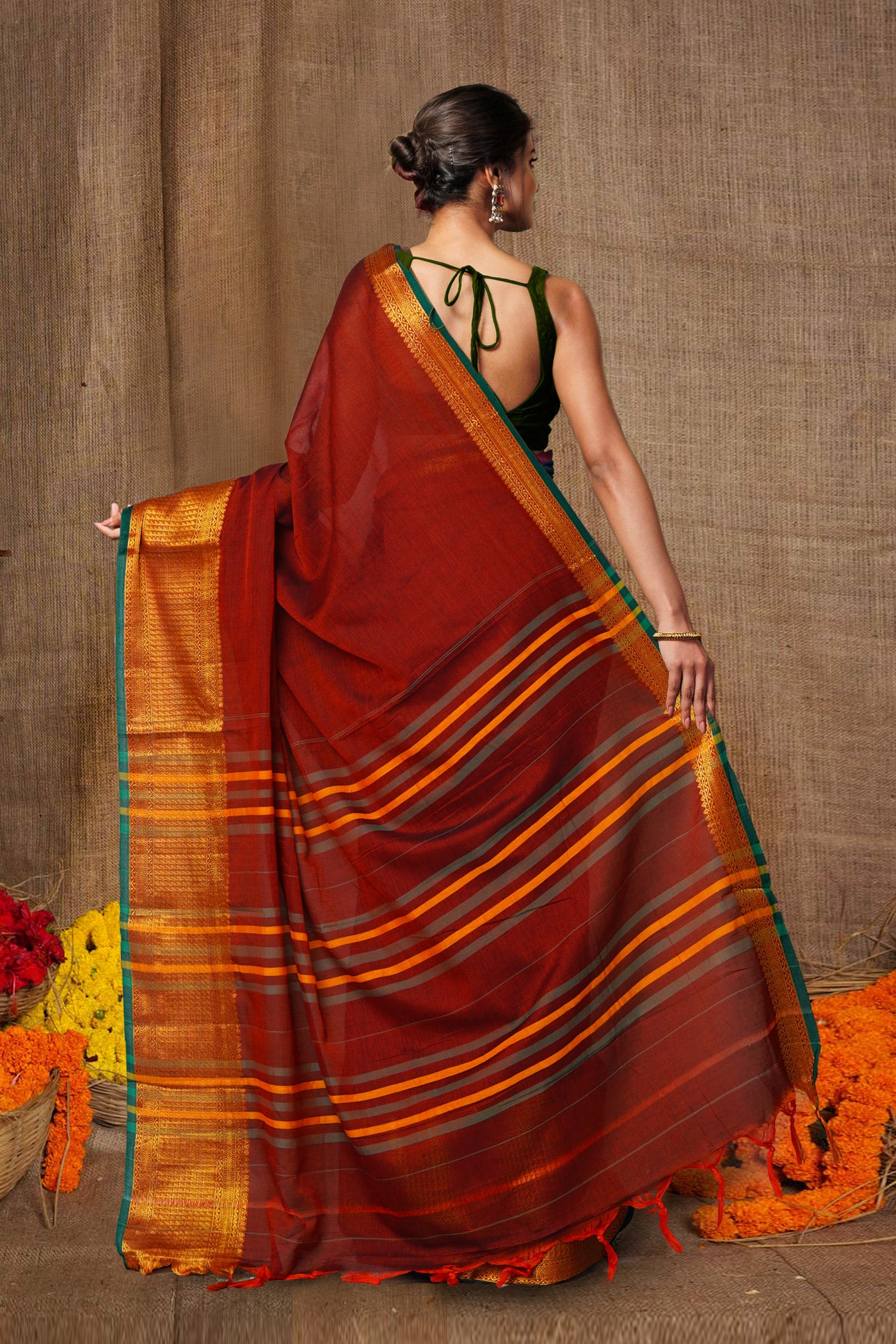 Maroon Pure Handloom Narayani Cotton Saree-UNM80103