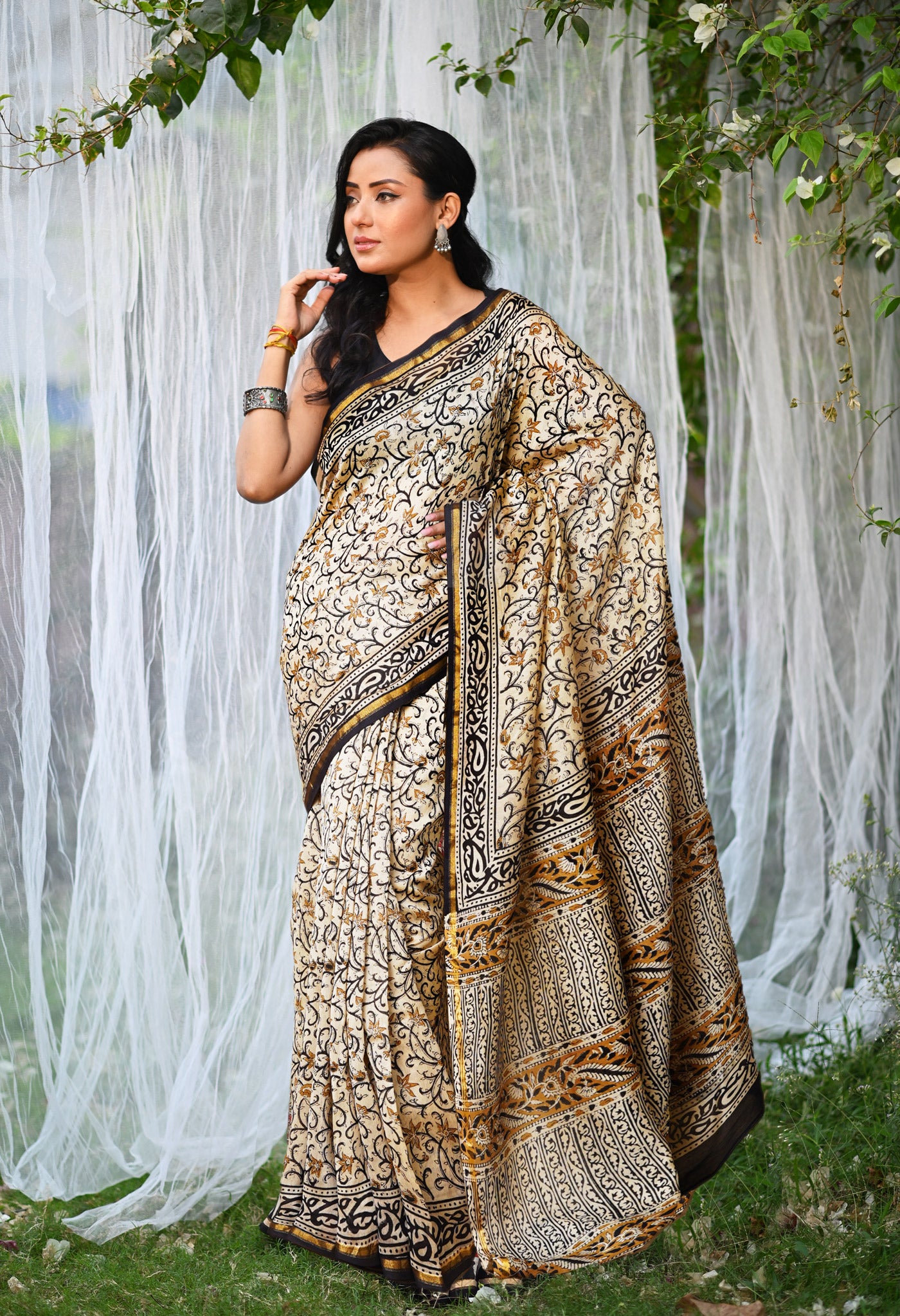 Cream Pure Bagru Kalamkari Printed Chanderi Sico Saree-UNM80242