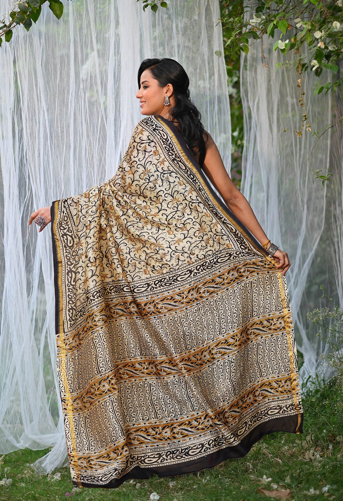 Cream Pure Bagru Kalamkari Printed Chanderi Sico Saree-UNM80242