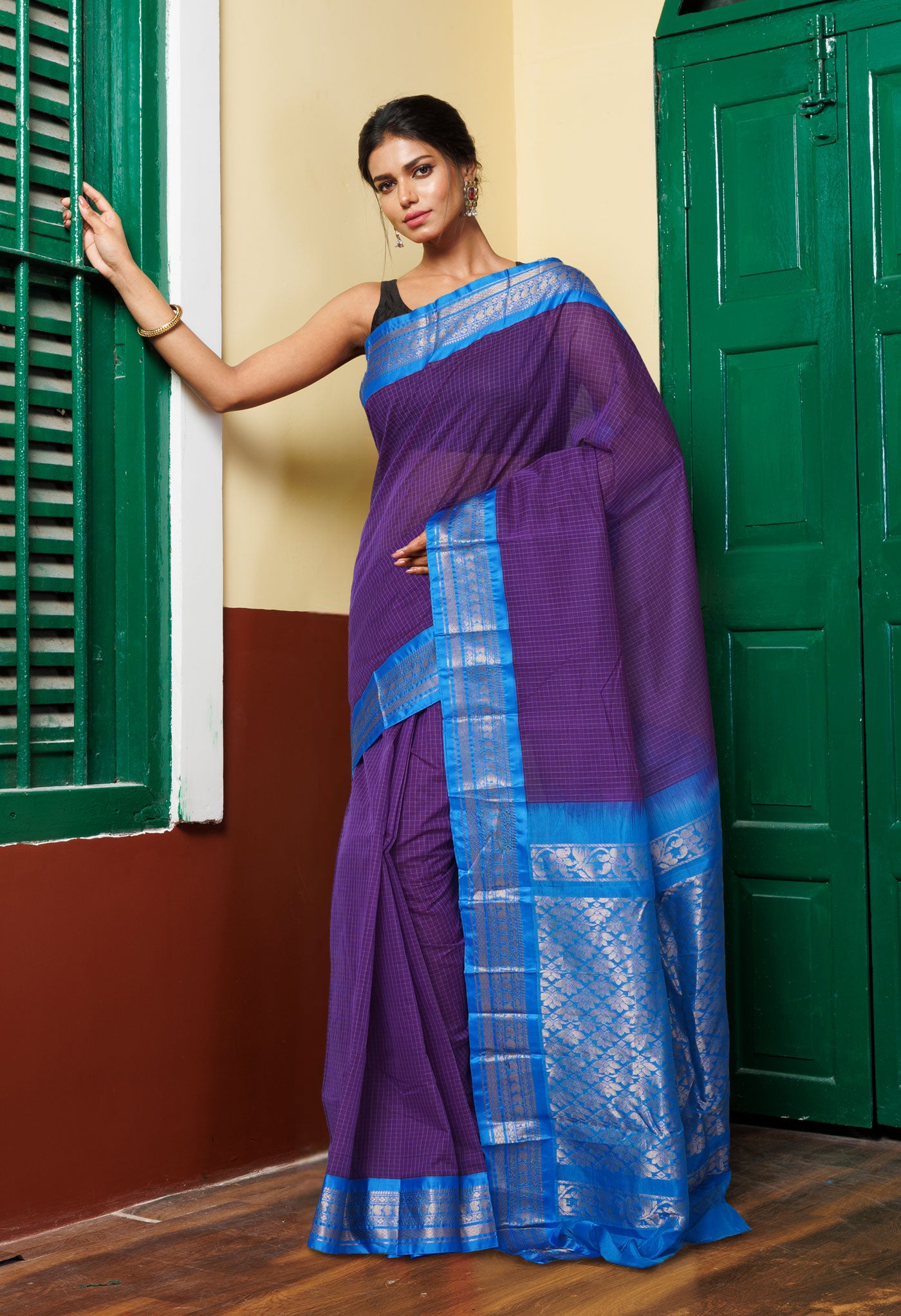 Violet-Blue PureHandloom Checks Gadwal Cotton Saree-UNM80726