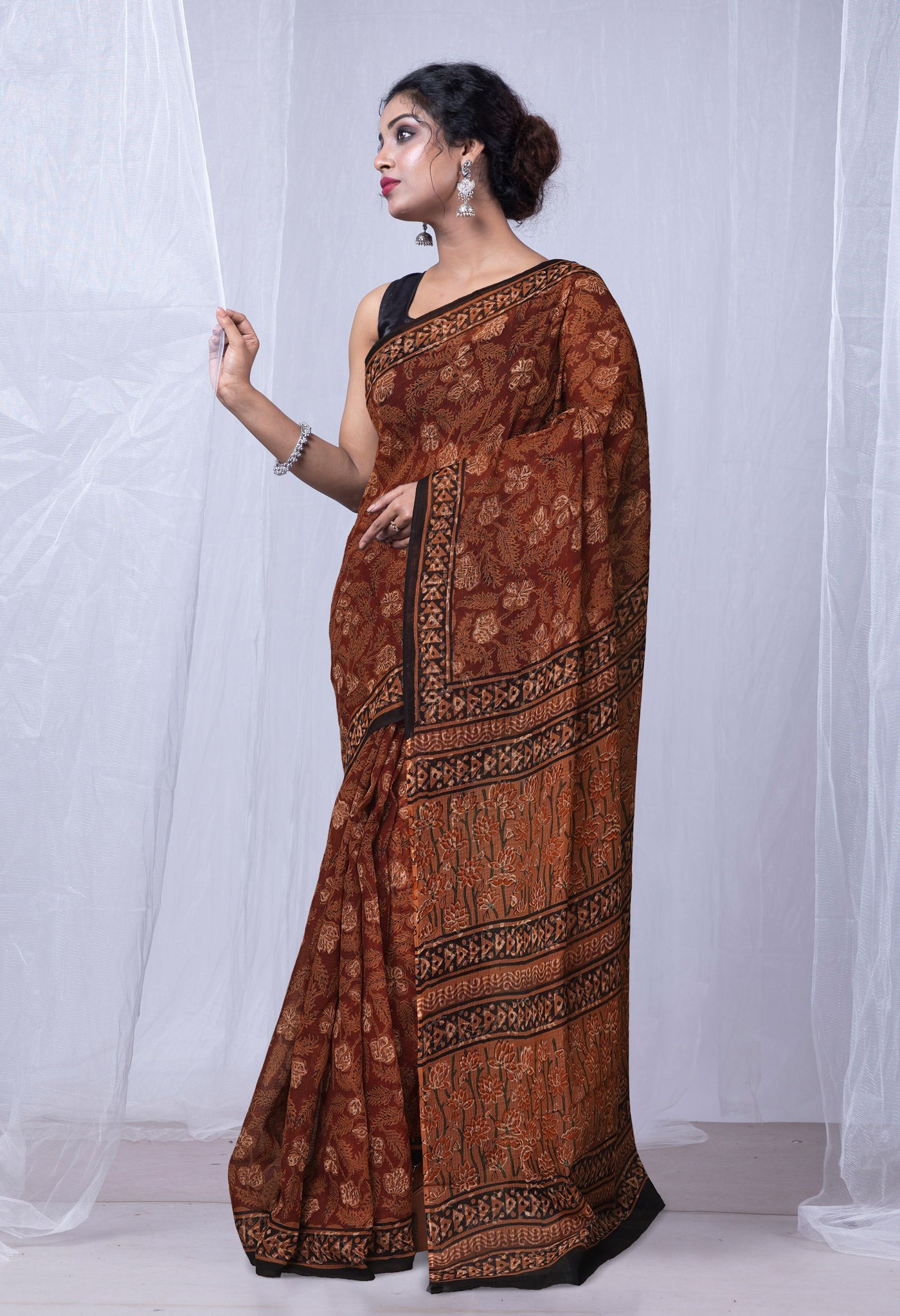 Red Pure Discharge Bagru Printed Kota Saree-UNM81202