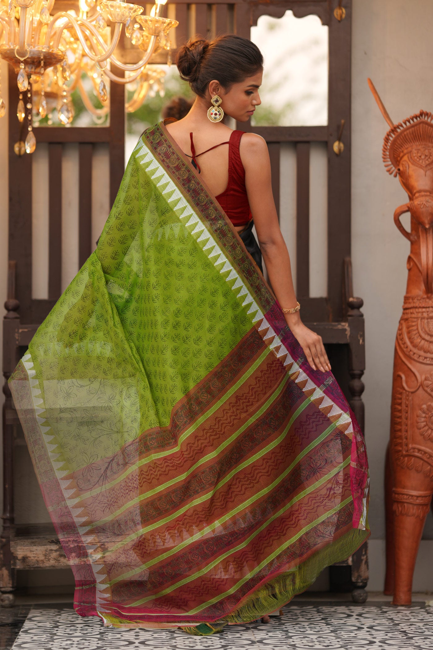 Green Pure Hand Block Printed Mangalgiri Cotton Saree-UNM81300