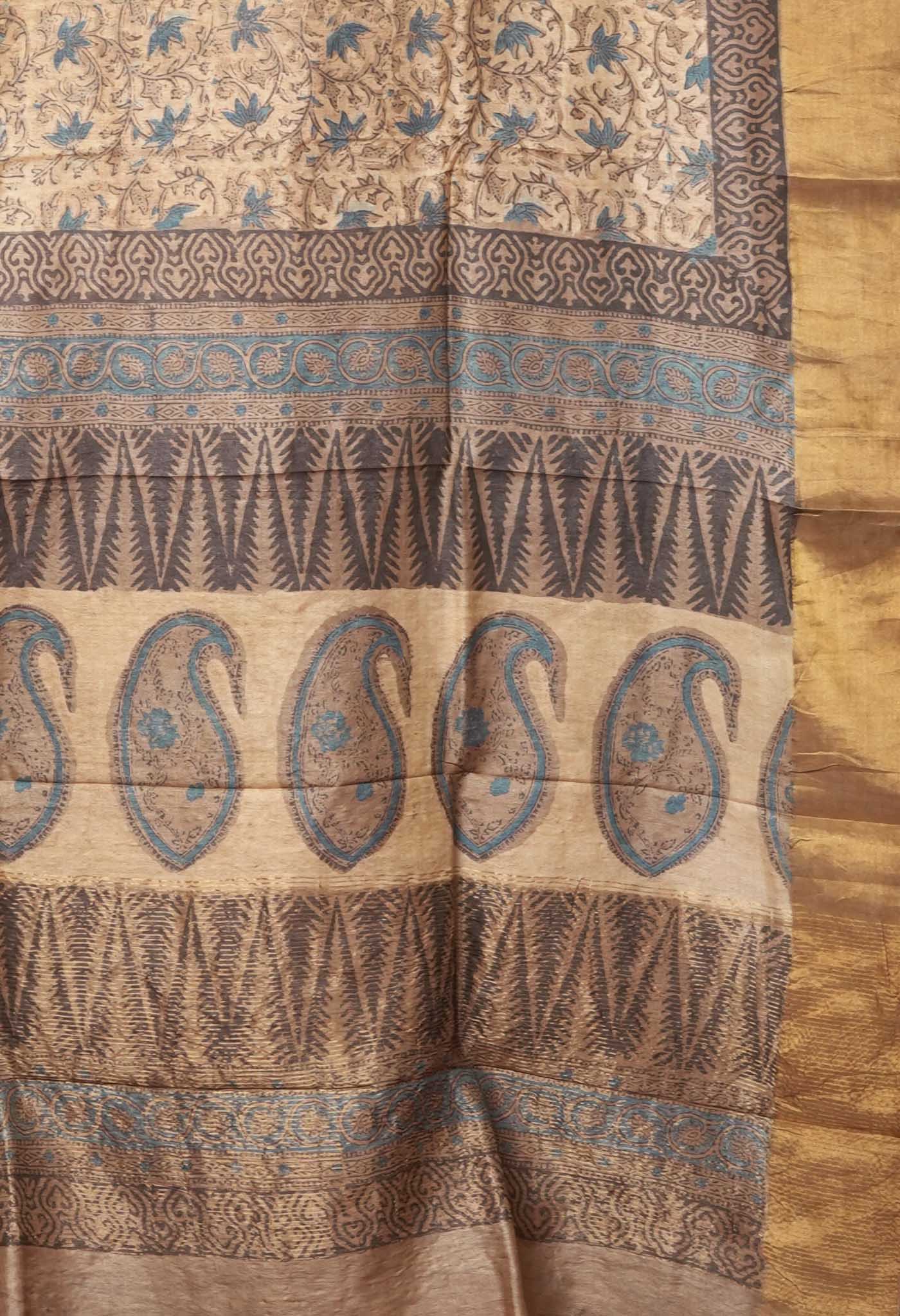 Beige Pure Handloom Vanaspati Block Printed Tussar Silk Saree-UNM81760