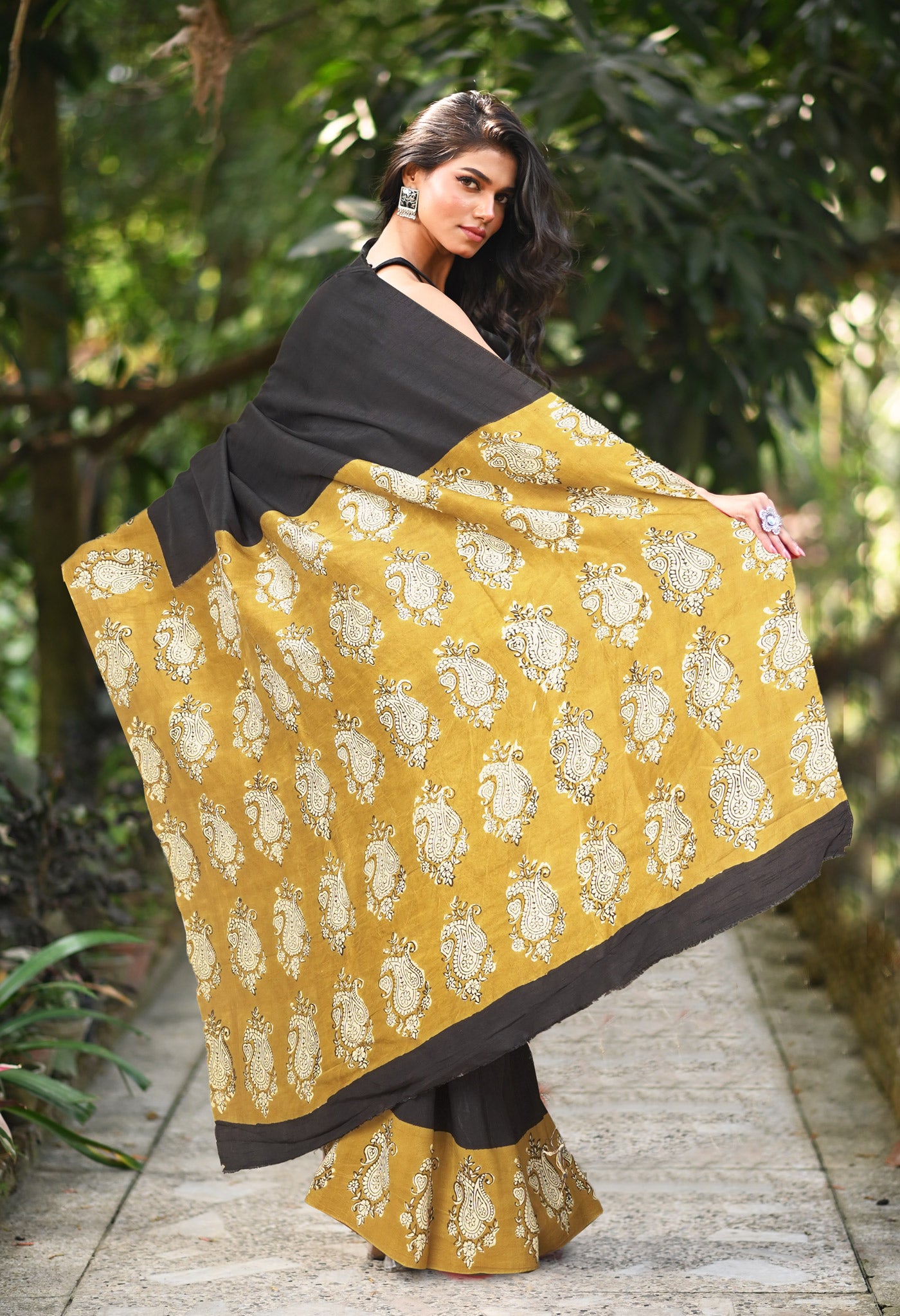 Black-Green Pure Bagru Block Printed Soft Silk Saree-UNM81831