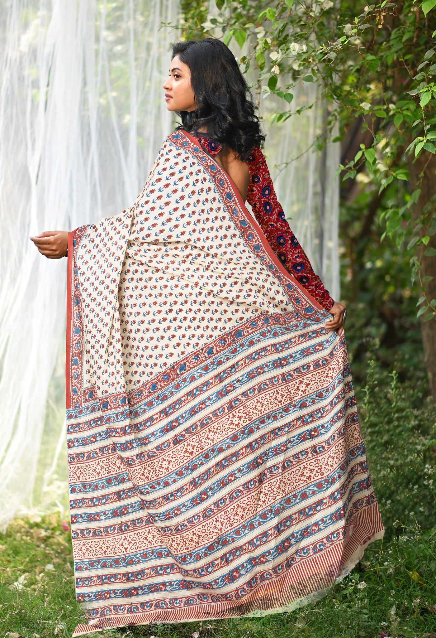 Ivory-Red Pure Hand Block Printed Soft Cotton Saree-UNM81906