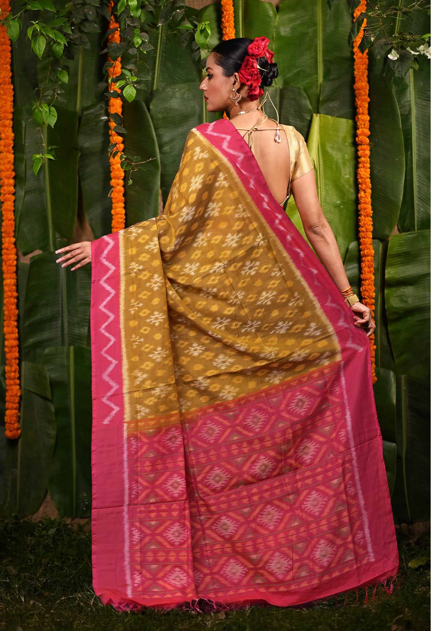 Mustard Yellow-Pink Pure Pochampally Mercerized Cotton Silk Saree-UNM82109