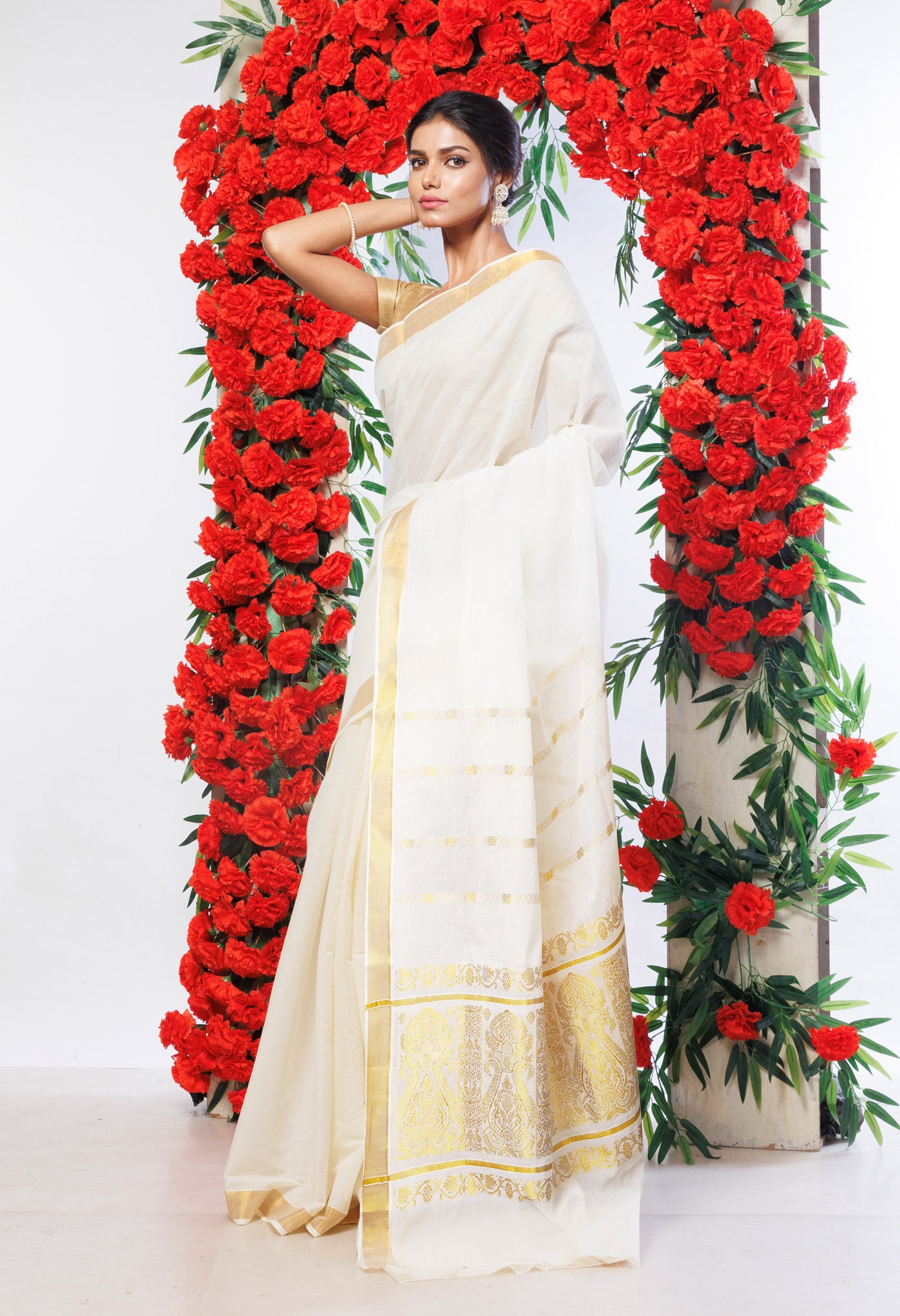 Ivory Pure Kerala Kasavu Cotton Saree-UNM82323