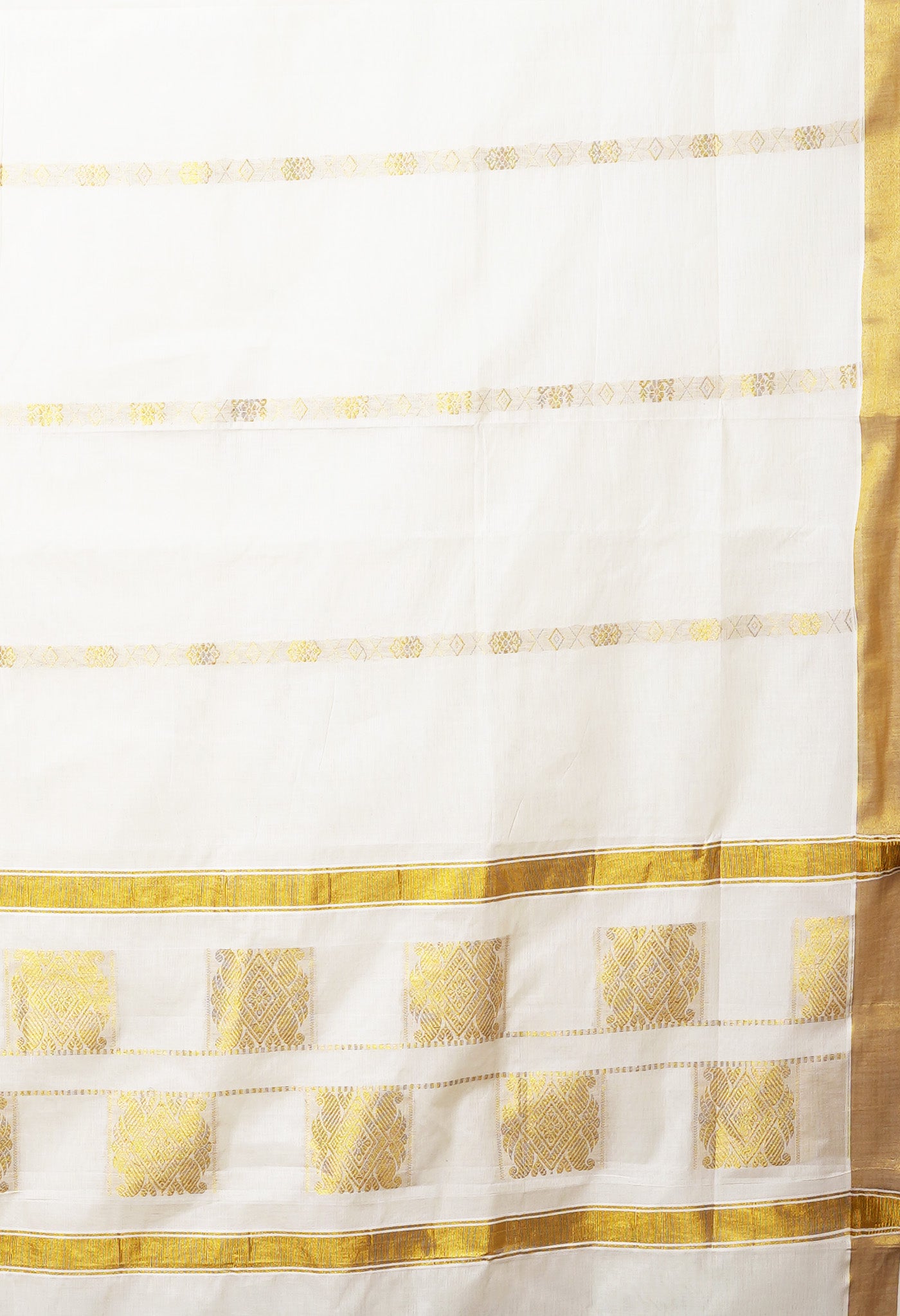 Ivory Pure Kerala Kasavu Cotton Saree-UNM82328