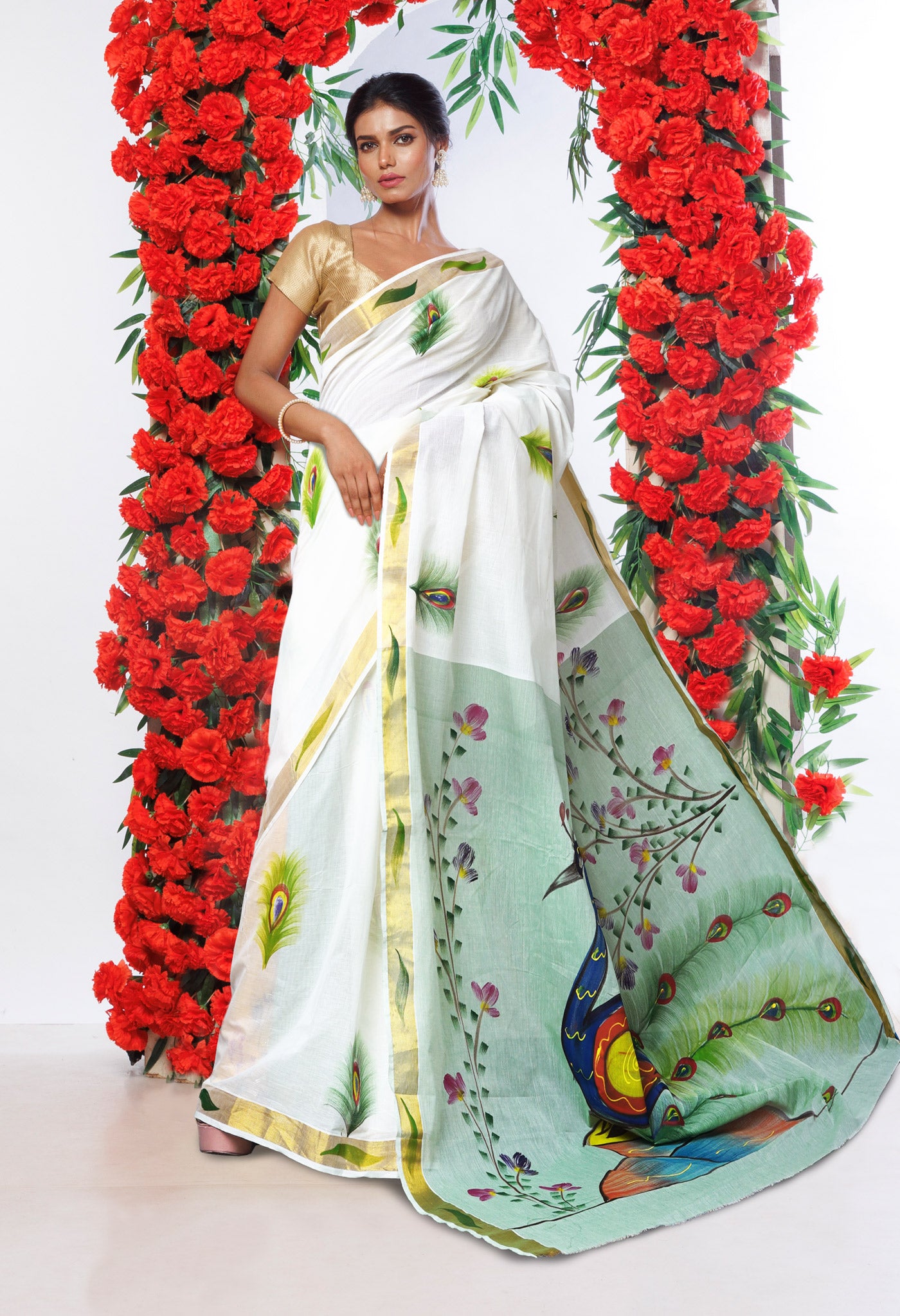 Ivory-Pale Green Pure Brush Painted Kerala Kasavu Cotton Saree-UNM82335