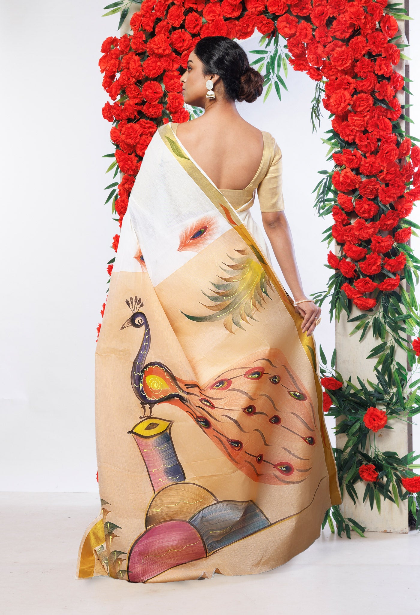 Ivory-Pastel Orange Pure Brush Painted Kerala Kasavu Cotton Saree-UNM82340