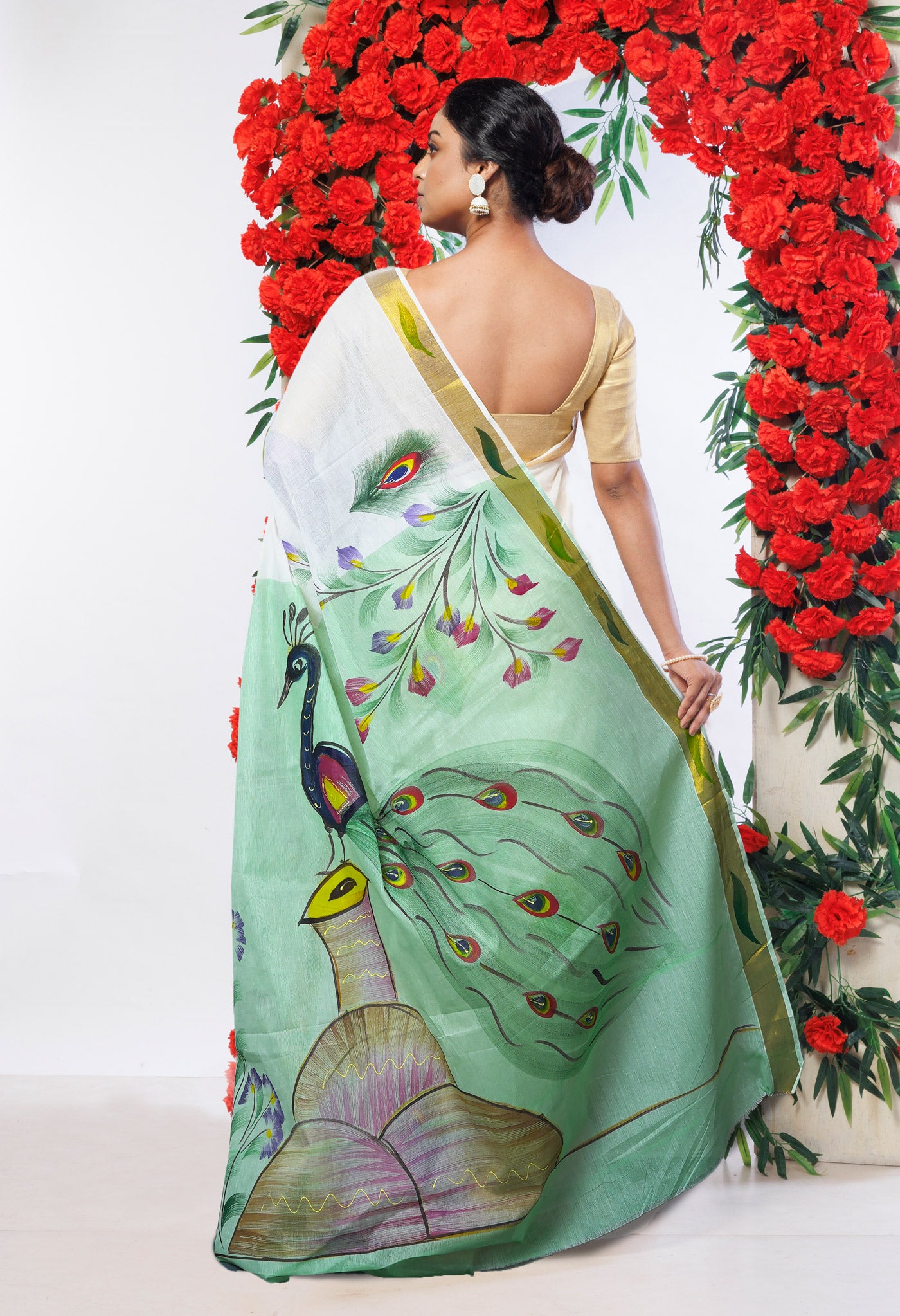 Ivory-Mint Green Pure Brush Painted Kerala Kasavu Cotton Saree-UNM82343