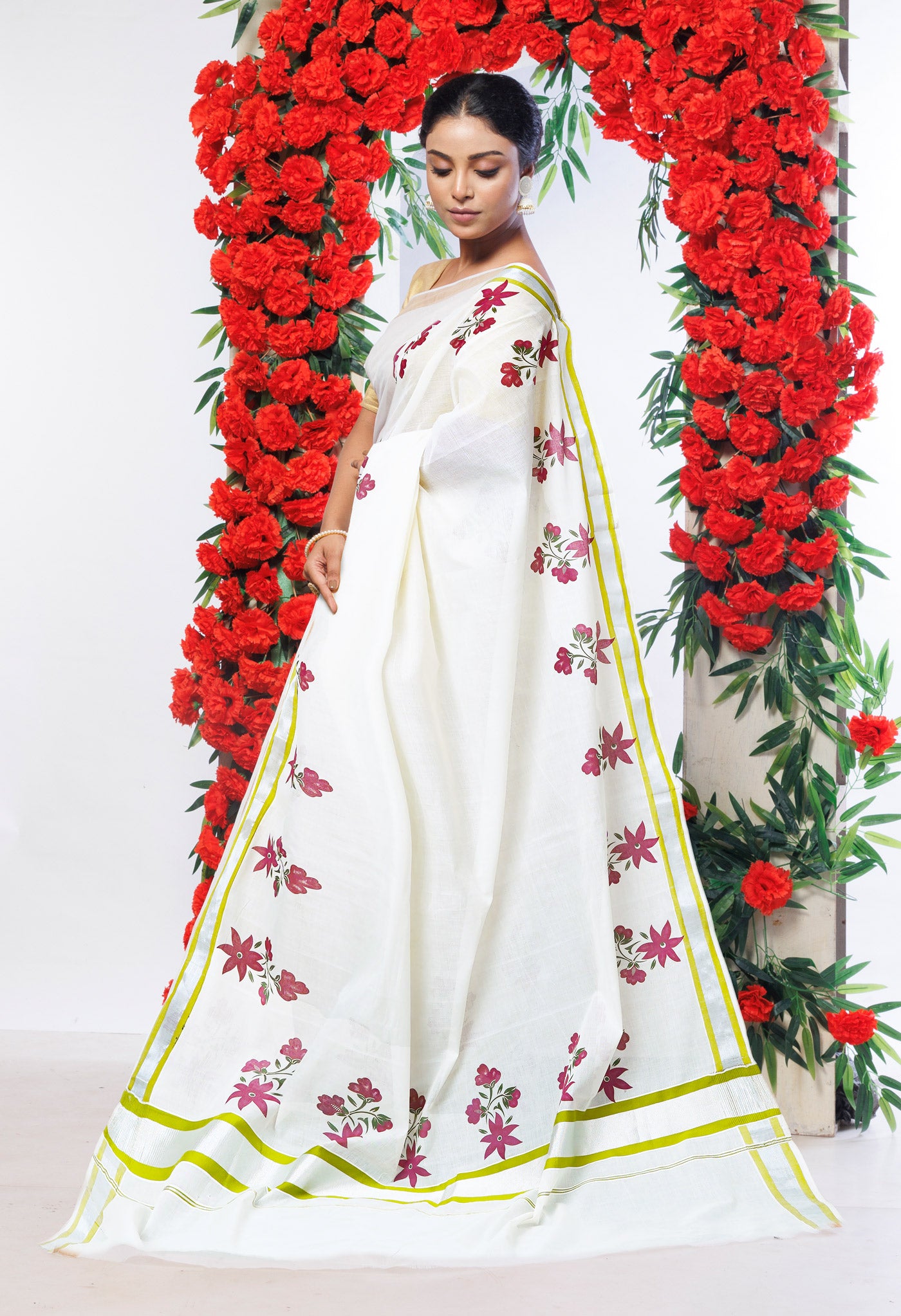 Ivory-Mehendi Green Pure Digital Block Printed Kerala Kasavu Cotton Saree-UNM82362