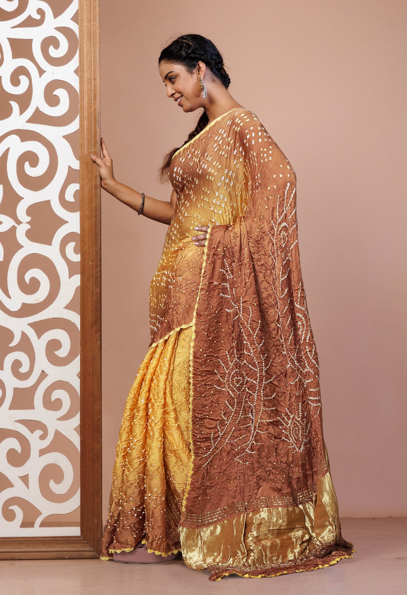 Cream Pure Bandhani Gaji Soft Silk Saree-UNM82625