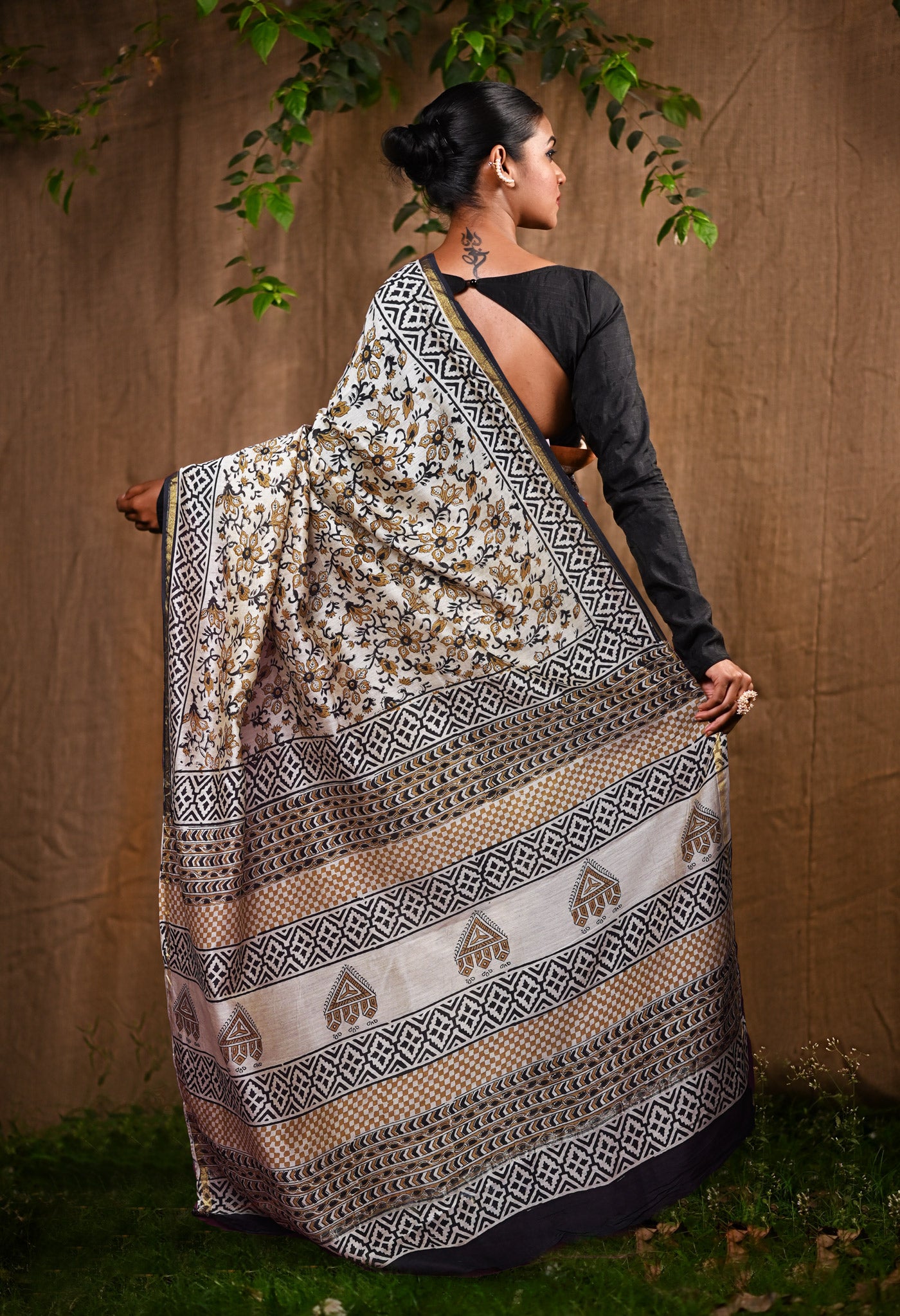 Cream Pure Bagru Kalamkari Printed Chanderi Sico Saree-UNM82645