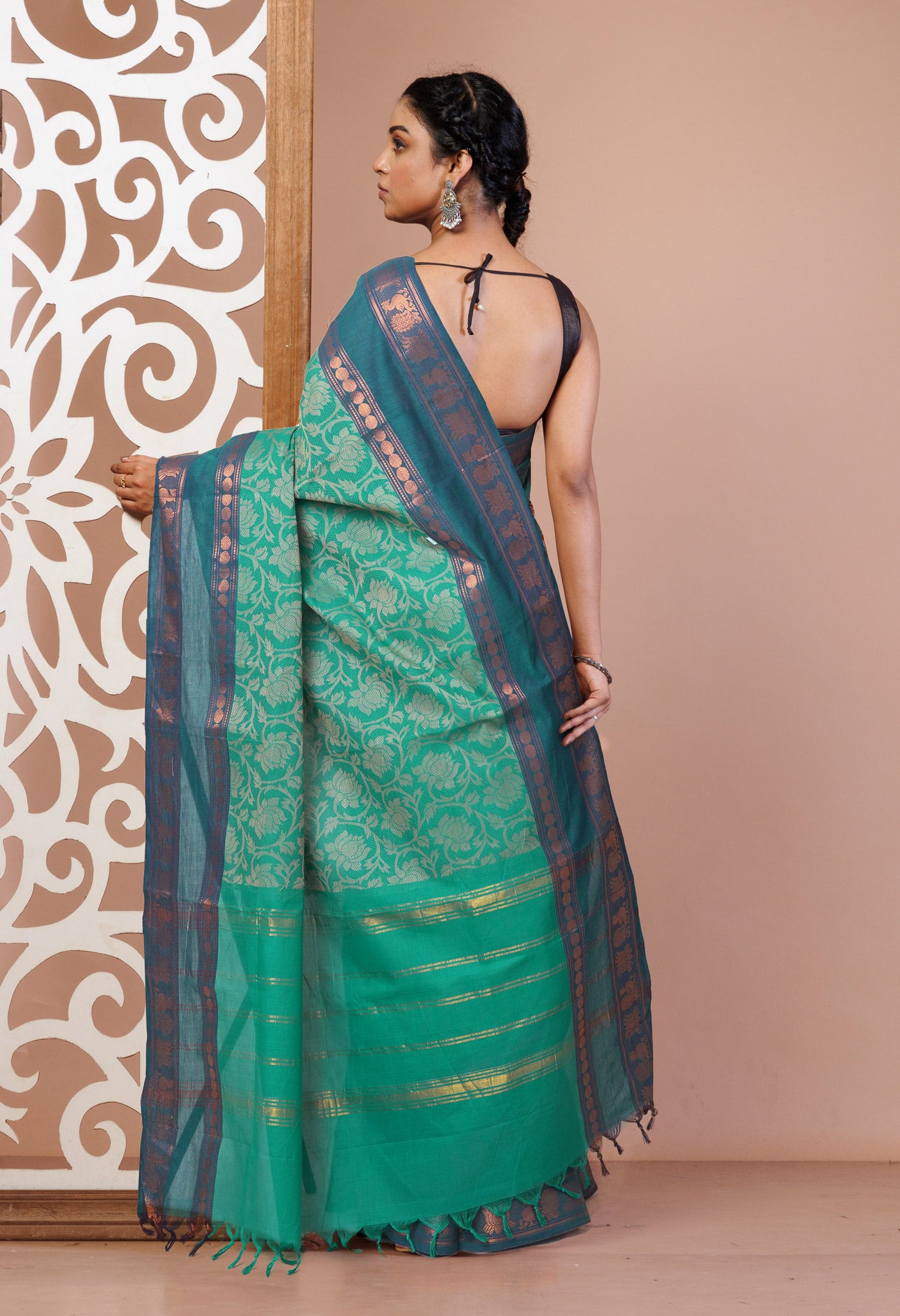 Green Pure Pavani Handcrafted Jacquard Chettinad Cotton Saree-UNM82809