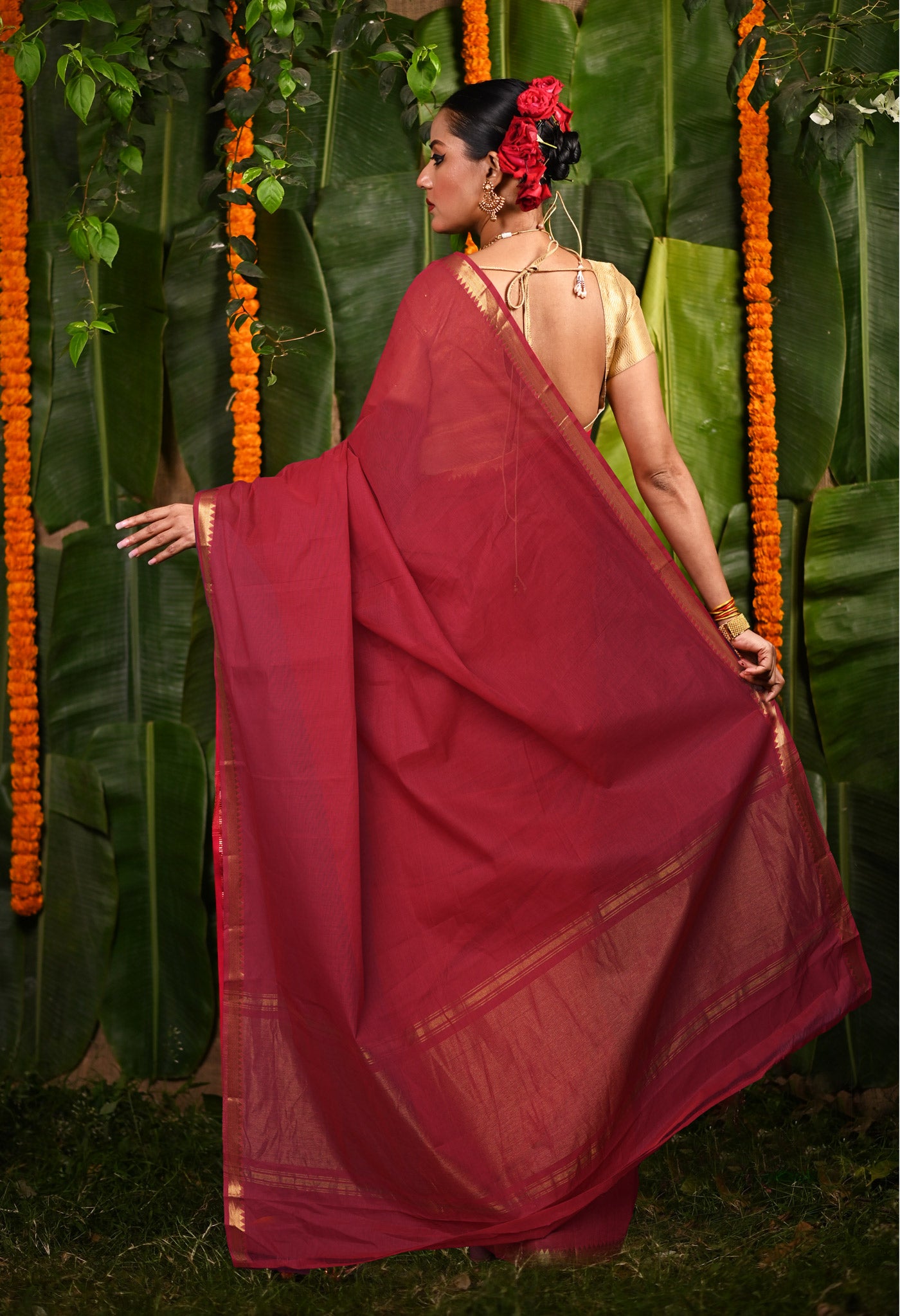 Red Pure Plain Mangalgiri Cotton Saree-UNM82891