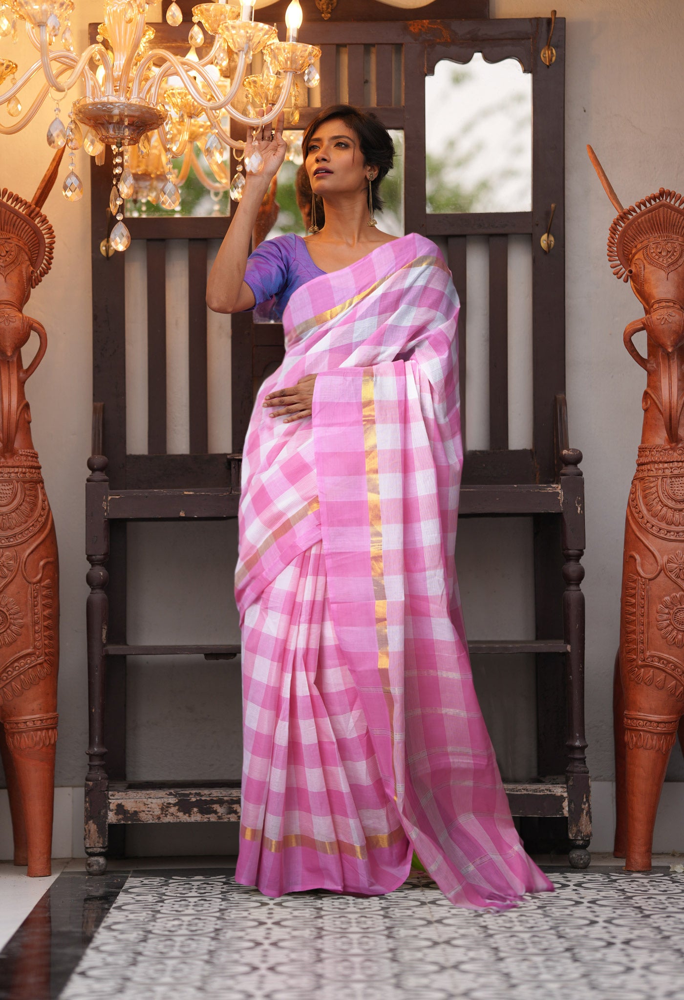 Pink-White Pure Woven Checks Pavani Mangalgiri Cotton Saree-UNM83154