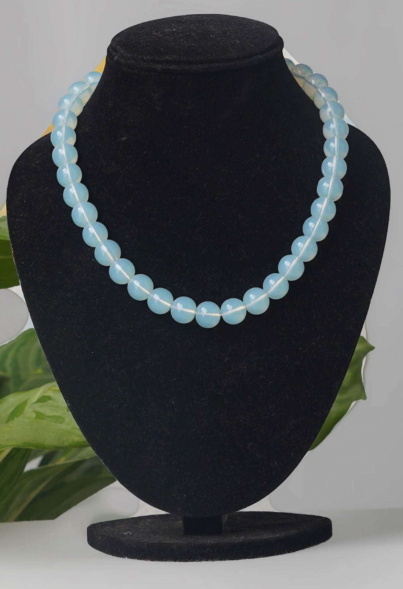 White Amravati Pearls Necklace