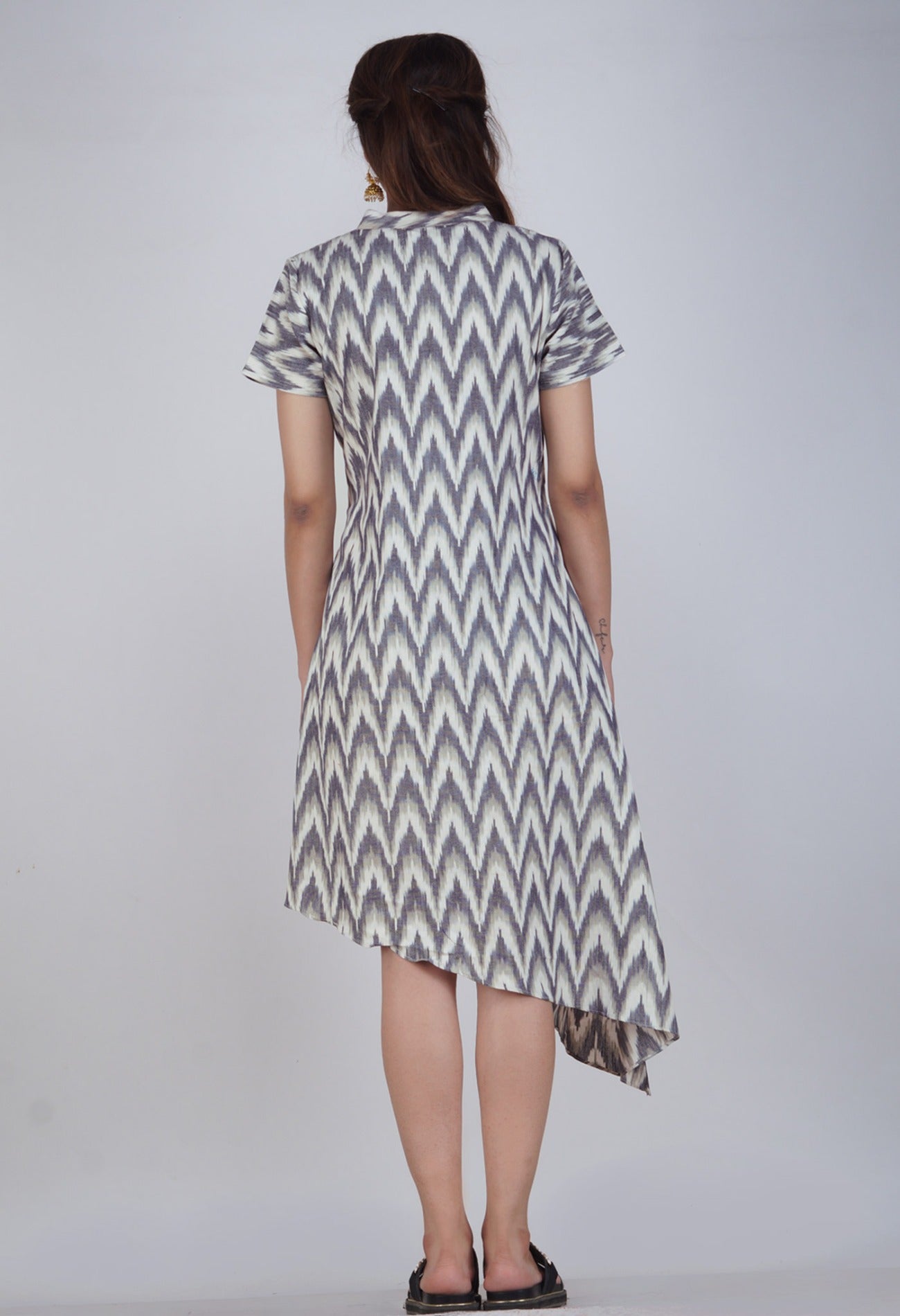 Online Shopping for Sloka Weaves Cream-Black Pure Handloom Pochampally Cotton Kurta with Tie-Dye Ikat from Andhra Pradesh at Unnatisilks.com, India