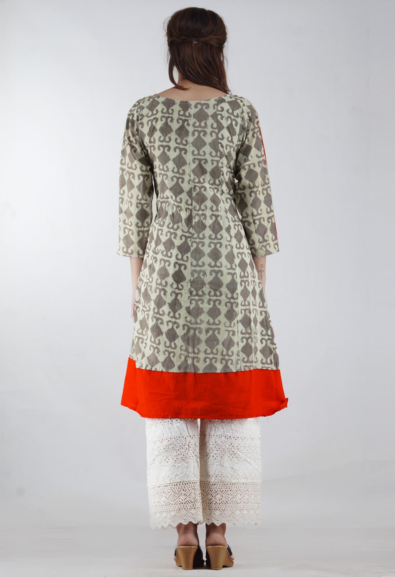 Online Shopping for Grey-Orange Pure Jaipuri Printed Cotton Kurta with Tassels with Jaipuri Prints from Rajasthan at Unnatisilks.com, India 