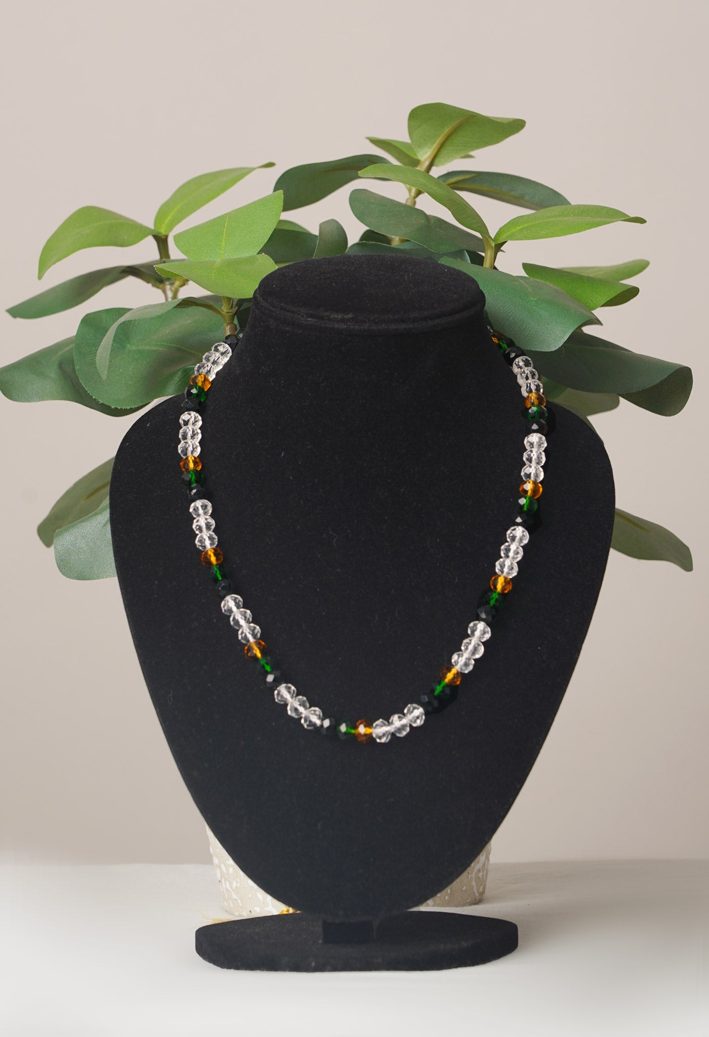 Multi Amravati Crystal Necklace- UJ461