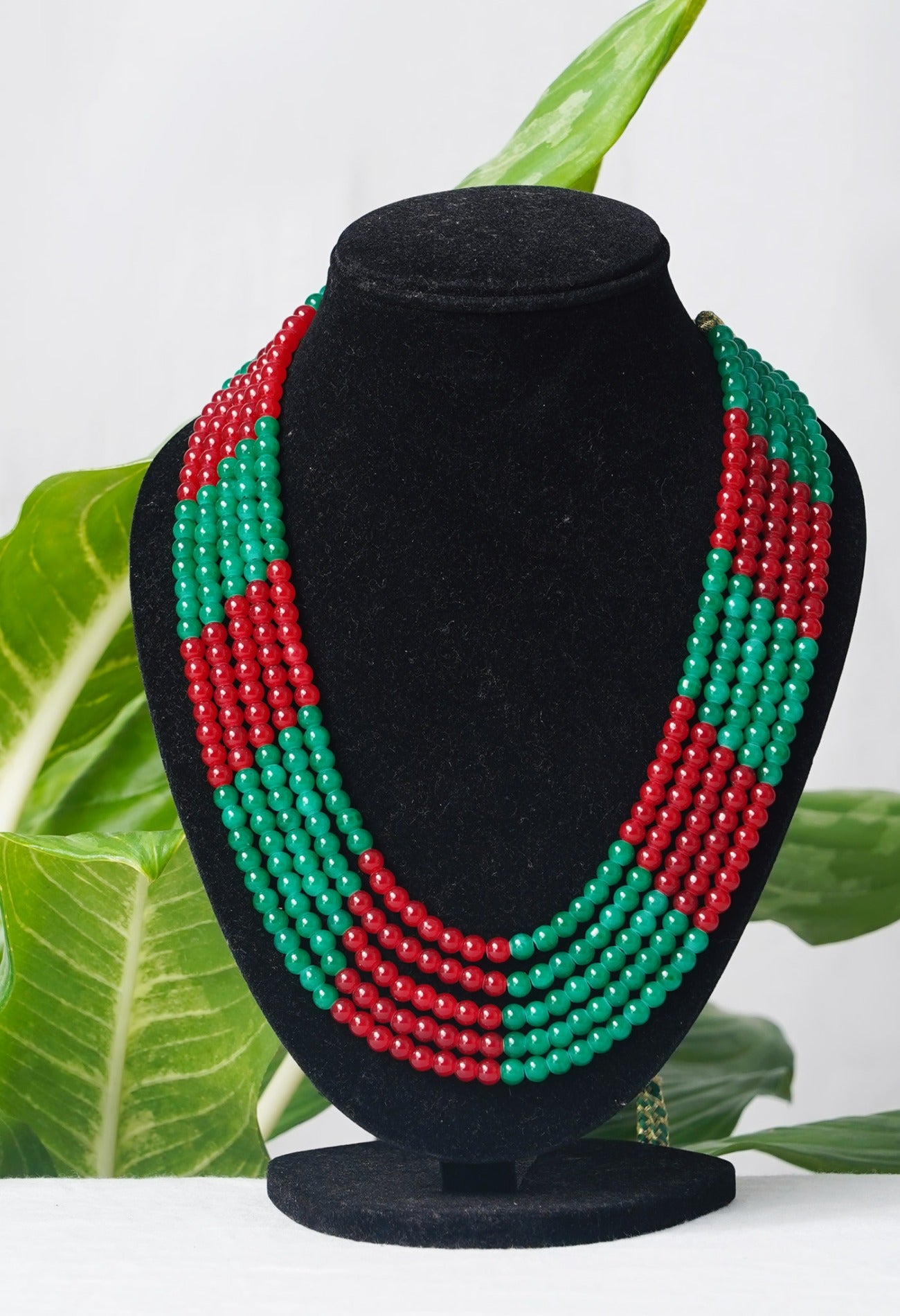 Red-Green Amravati Ocean Beads Necklace-UJ155
