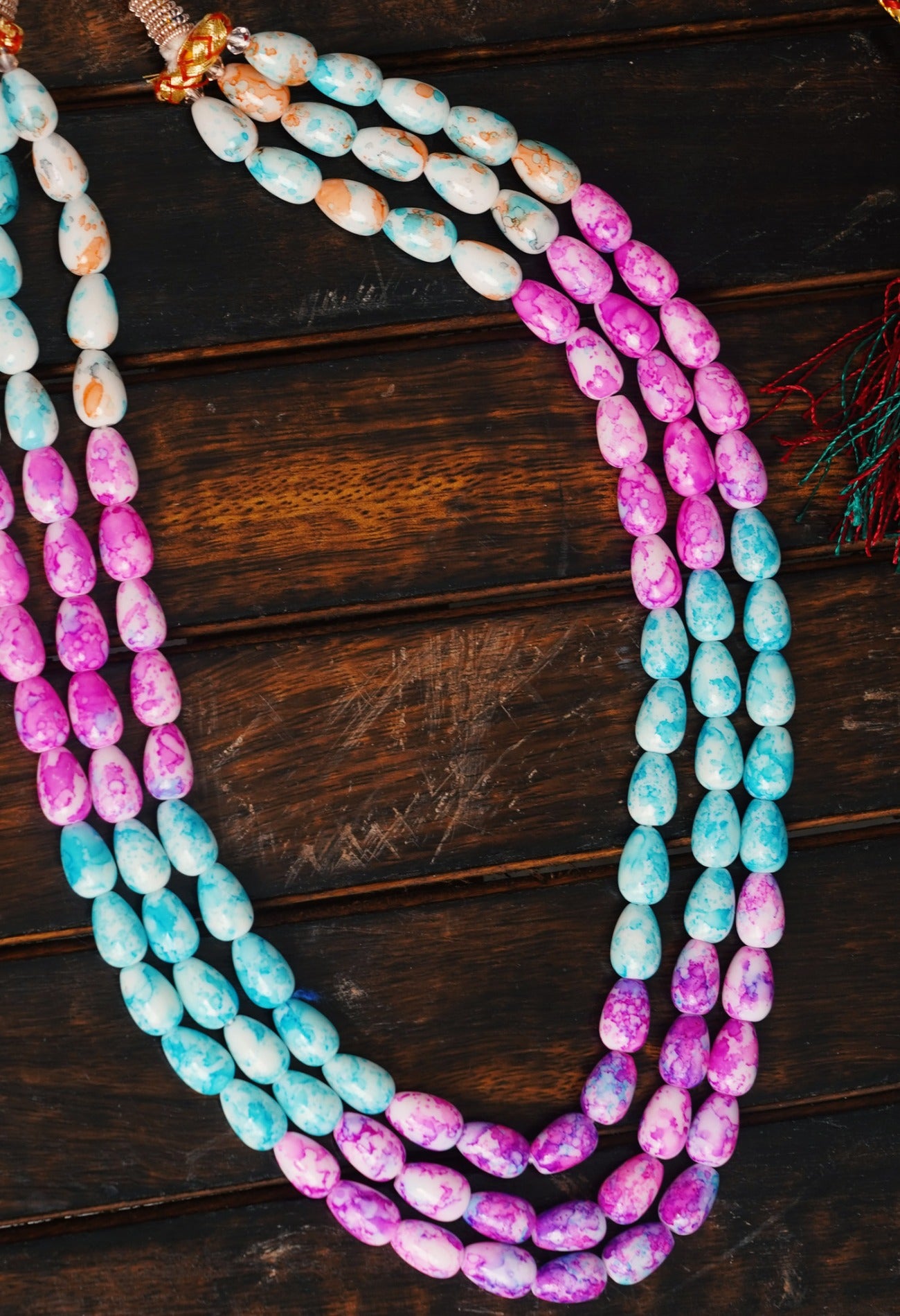Blue and Pink Amravati Ocean Oval Shape Beads Necklace-UJ252