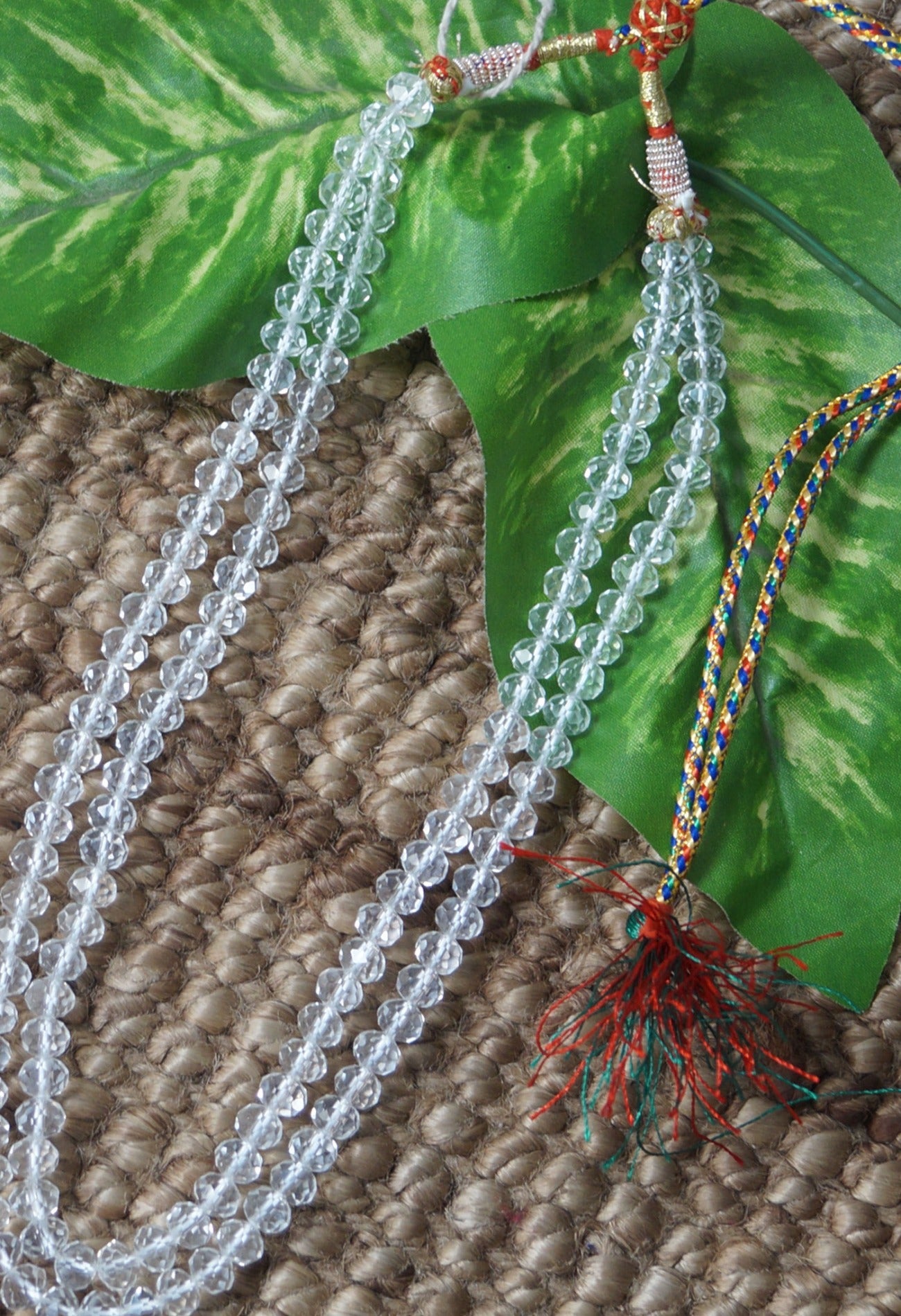 White Amravati Crystal Necklace-UJ262