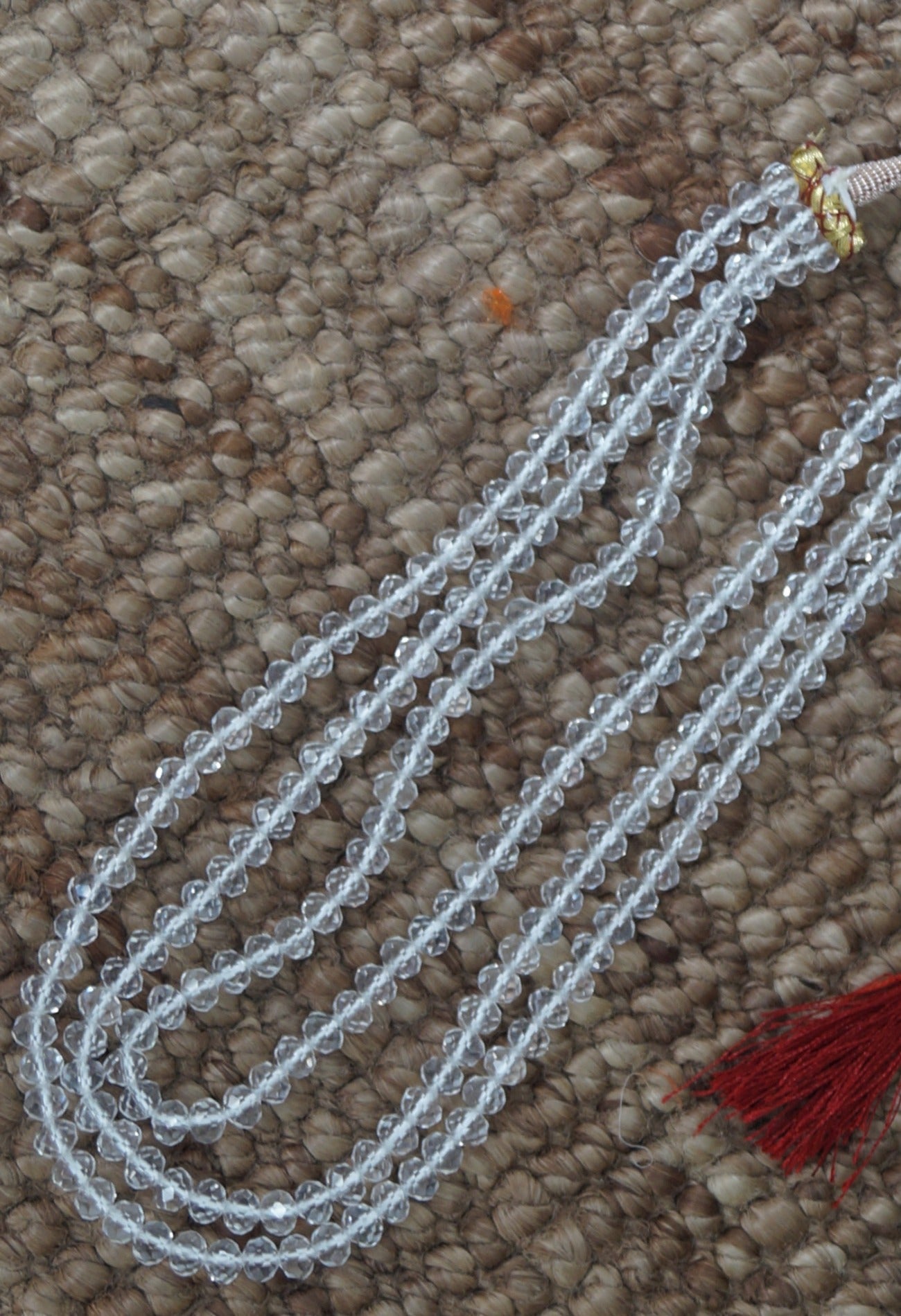 White Amravati Crystal Necklace-UJ264