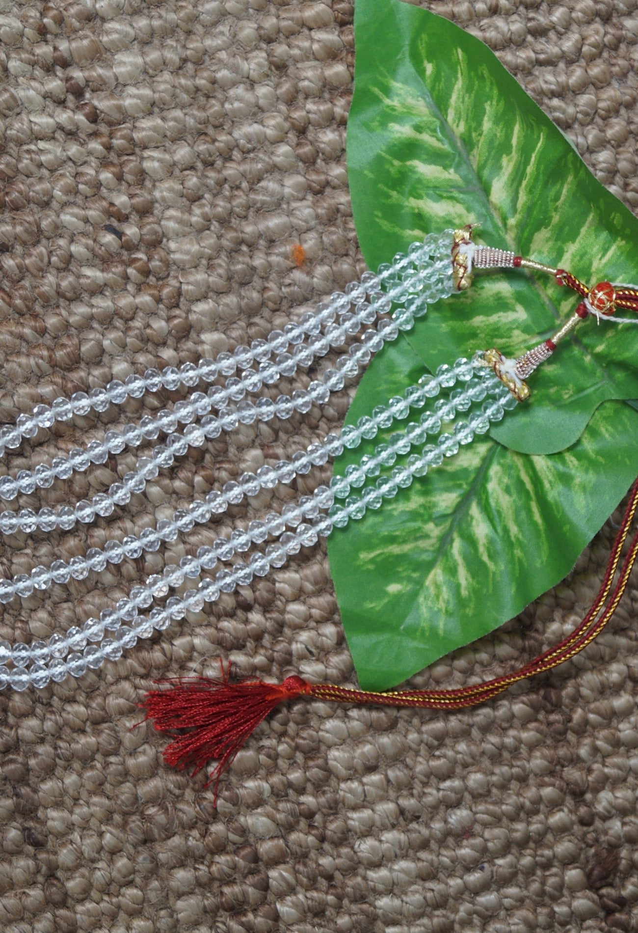 Online Shopping for White Amravati Crystal Necklace with jewellery from Andhra Pradesh at Unnatisilks.com India