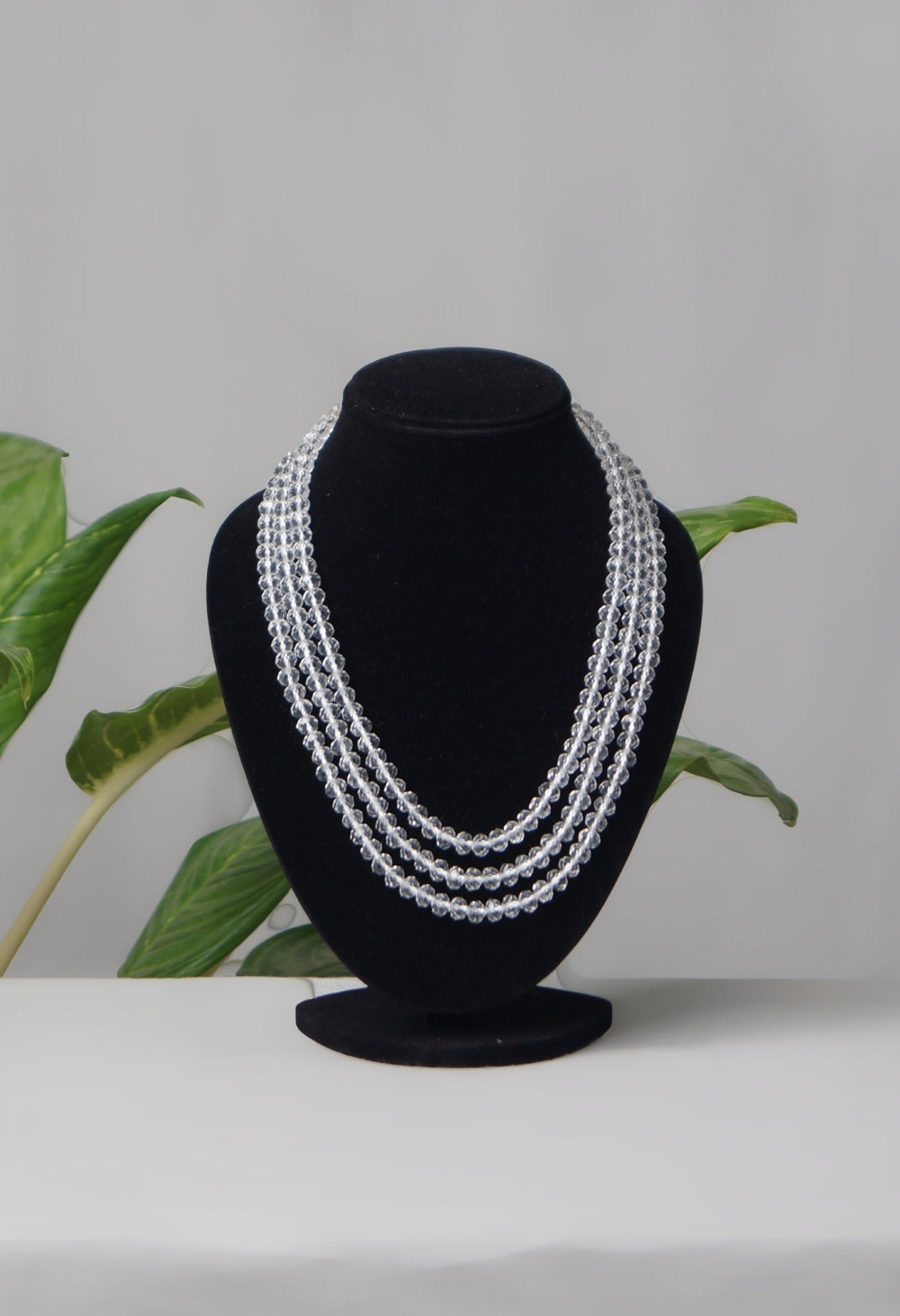 Online Shopping for White Amravati Crystal Necklace with jewellery from Andhra Pradesh at Unnatisilks.com India