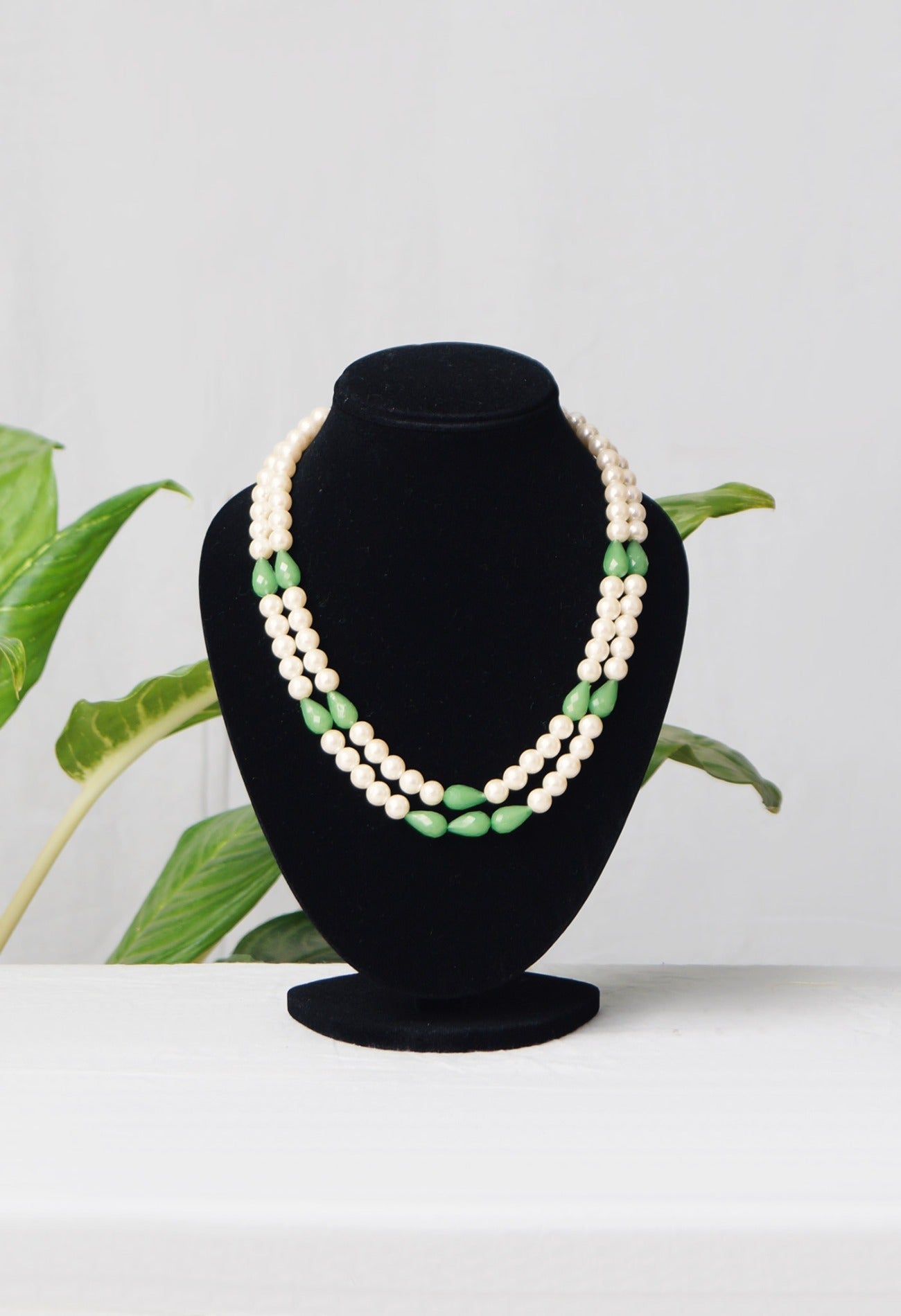 Online Shopping for White and Green Amravati Pearls Beads with jewellery from Andhra Pradesh at Unnatisilks.com India