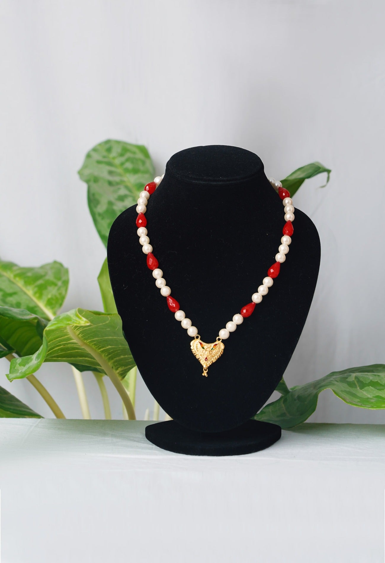 Online Shopping for Multi Amravati oval Beads Necklace with Pendent with jewellery from Andhra Pradesh at Unnatisilks.com India
