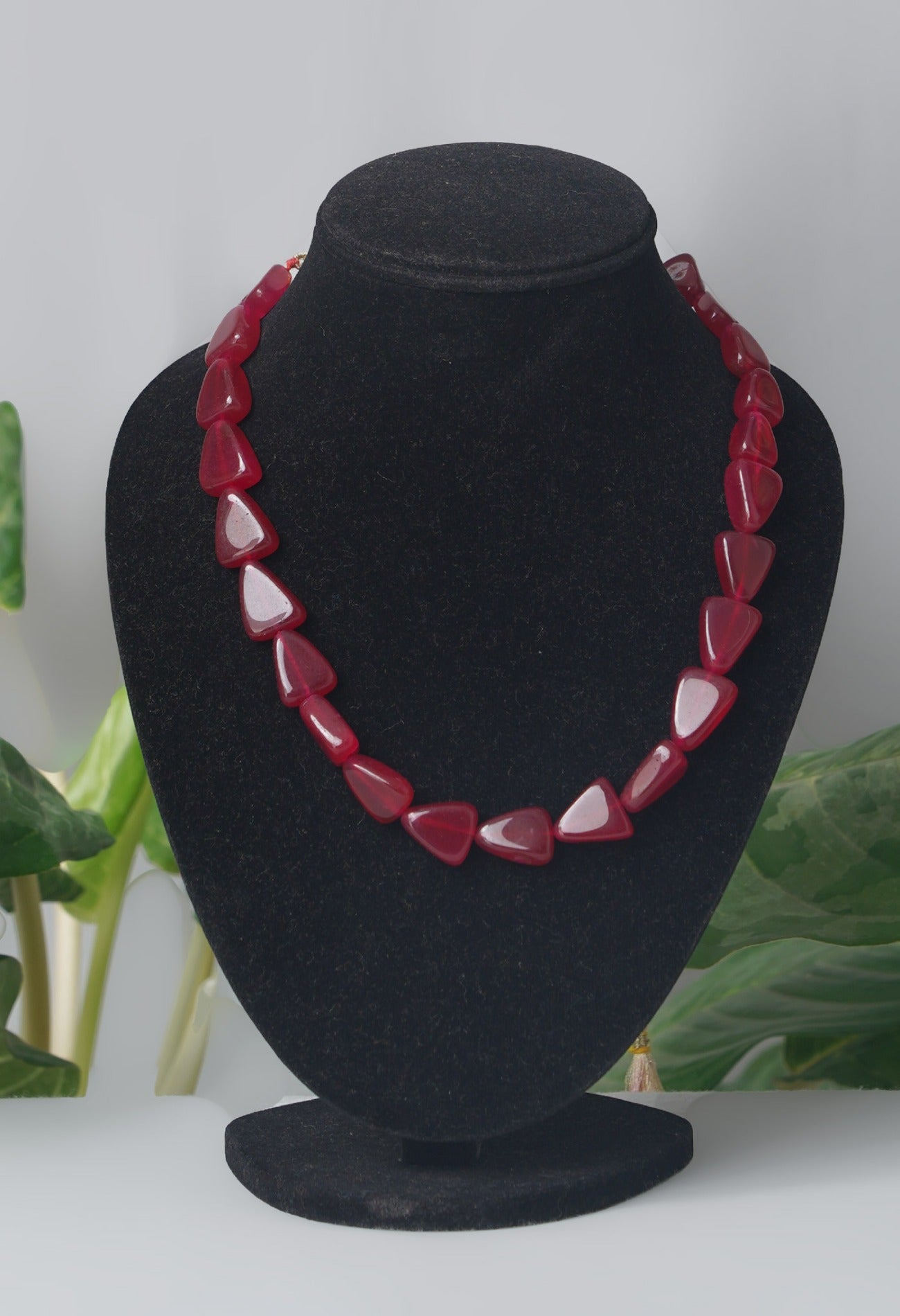 Red Amravati Ocean Beads Necklace with Thread-UJ375
