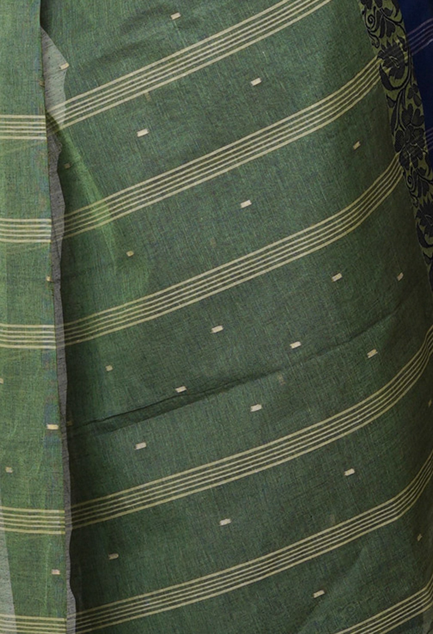Green Pure Handloom Superfine Bengal Cotton Saree-UNM69593