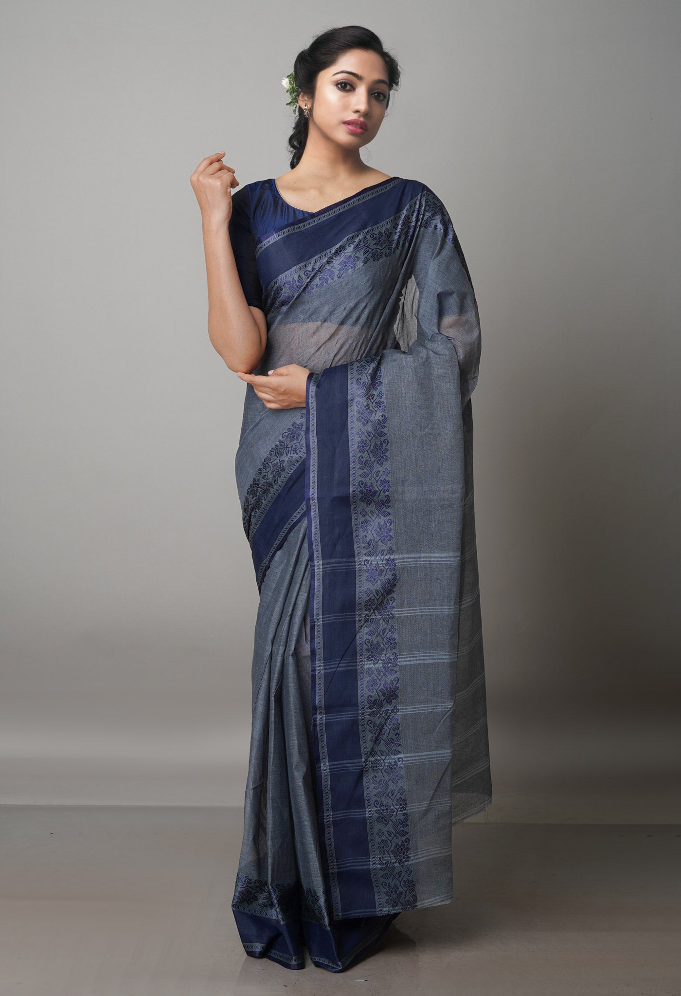 Grey Pure Handloom Superfine Bengal Cotton Saree-UNM69636