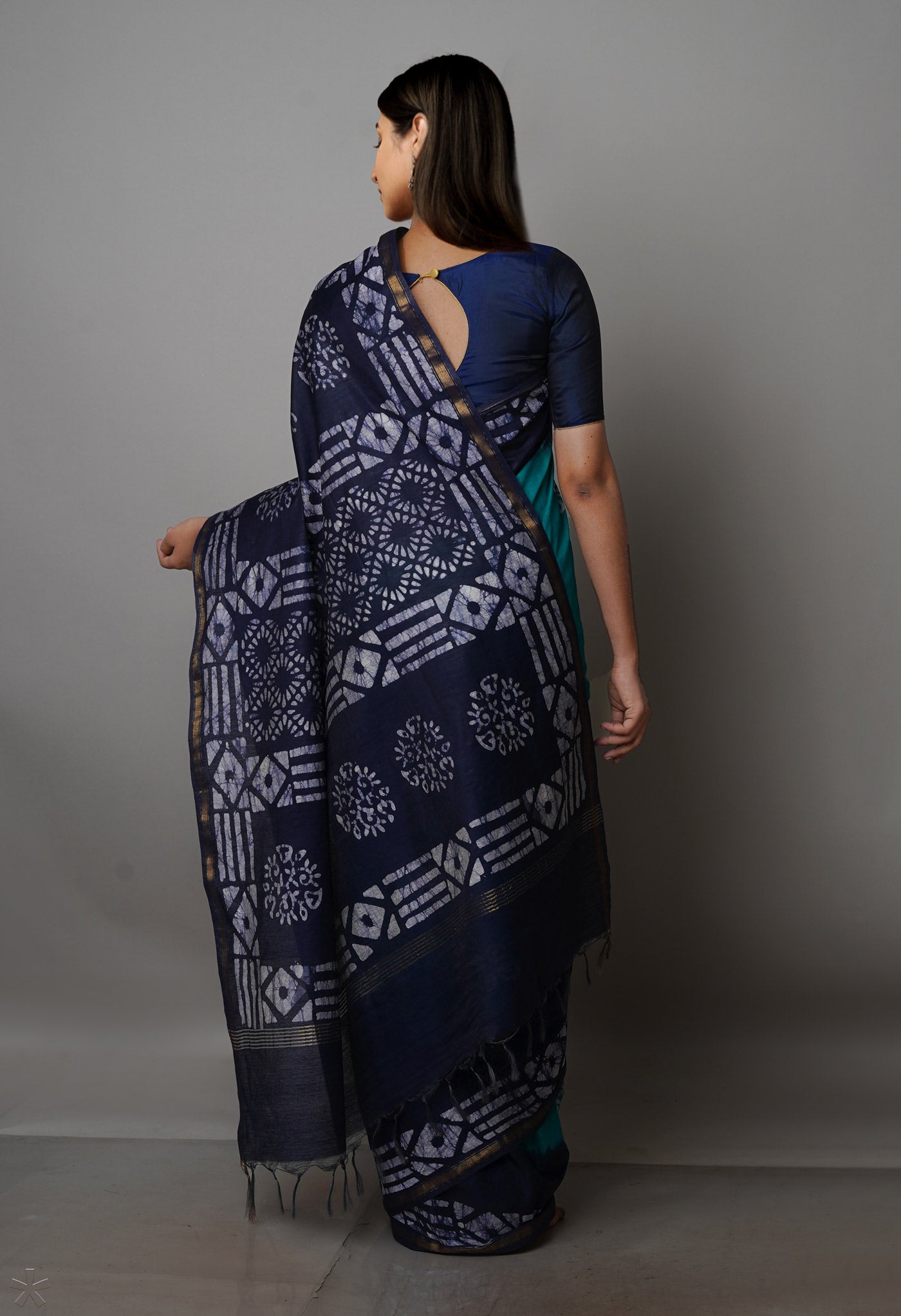 Sea GreenNavy Blue Pure Batik Chanderi Silk Saree-UNM70077