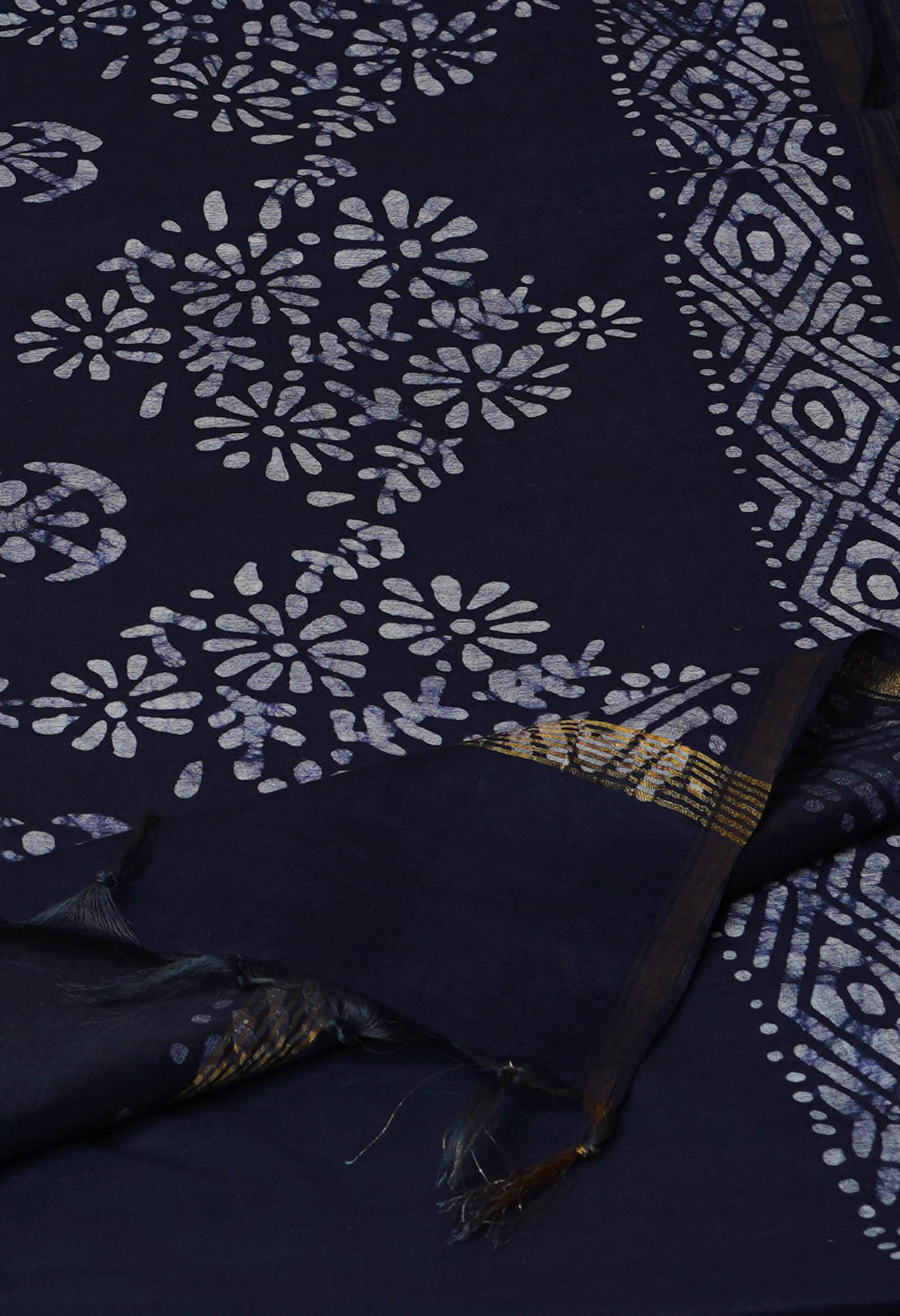 Sea GreenNavy Blue Pure Batik Chanderi Silk Saree-UNM70086