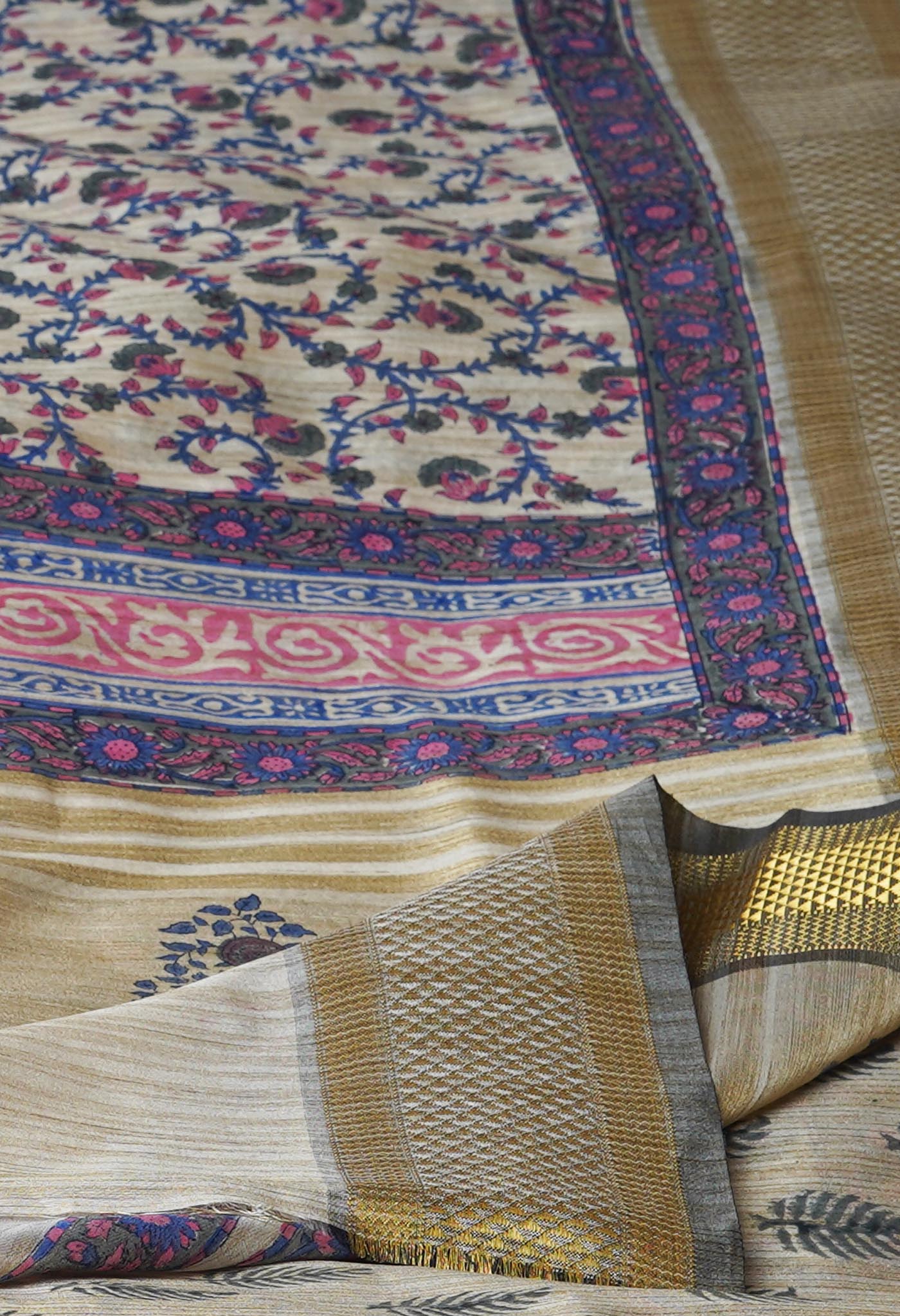 Cream Pure Handloom Bengal Tussar Silk Saree-UNM70210
