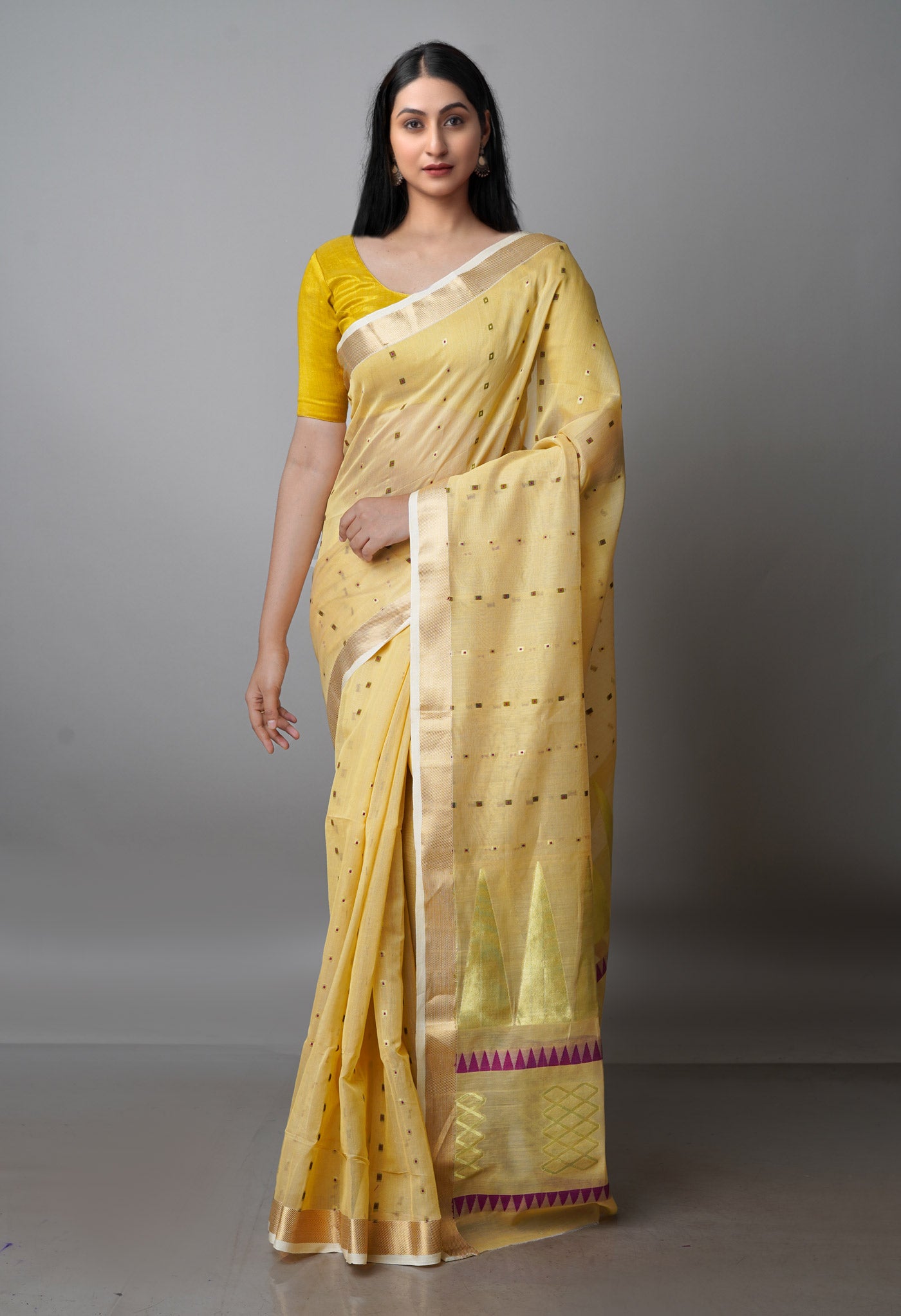 Cream Pure Handloom Dhakai Jamdhani Cotton Silk Saree