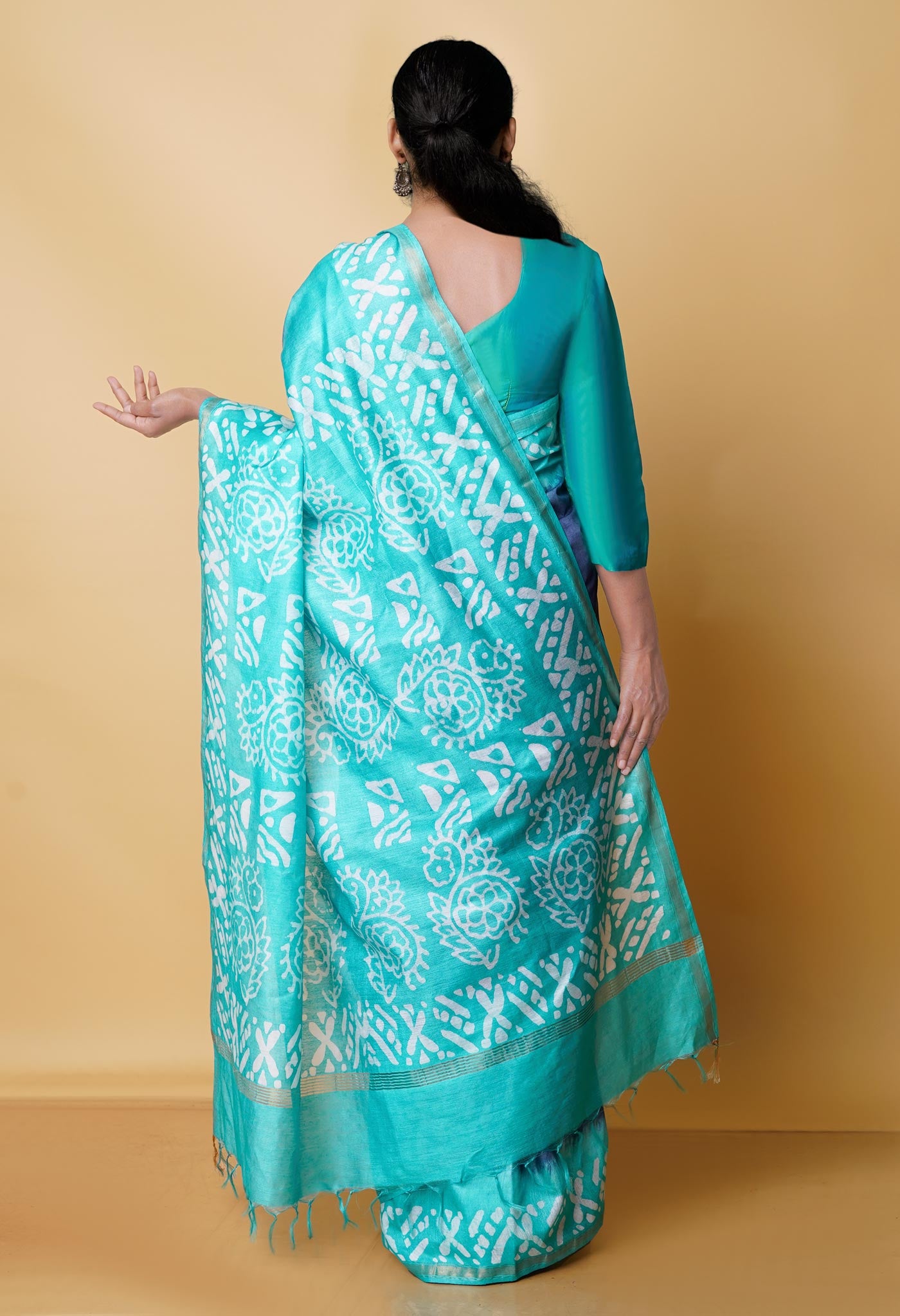 Dark Grey-Sea Green Pure Batik Chanderi Silk Saree-UNM70482